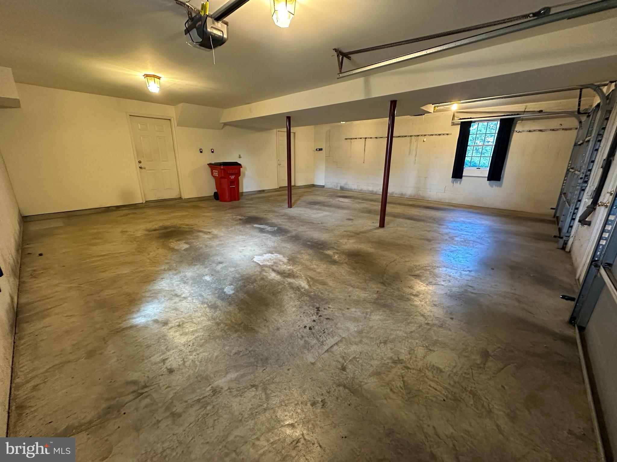 CLOVERTON - Residential