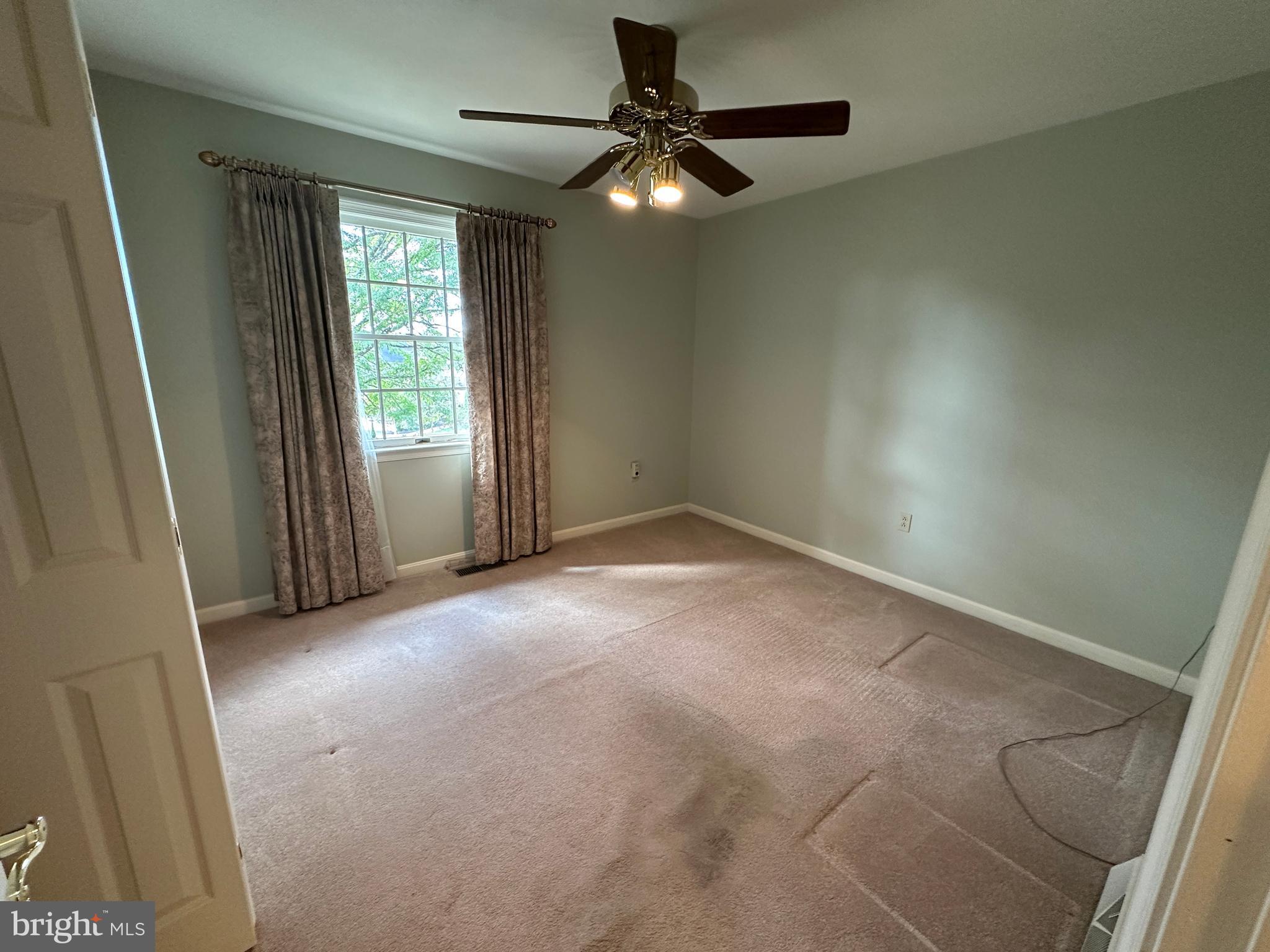 CLOVERTON - Residential