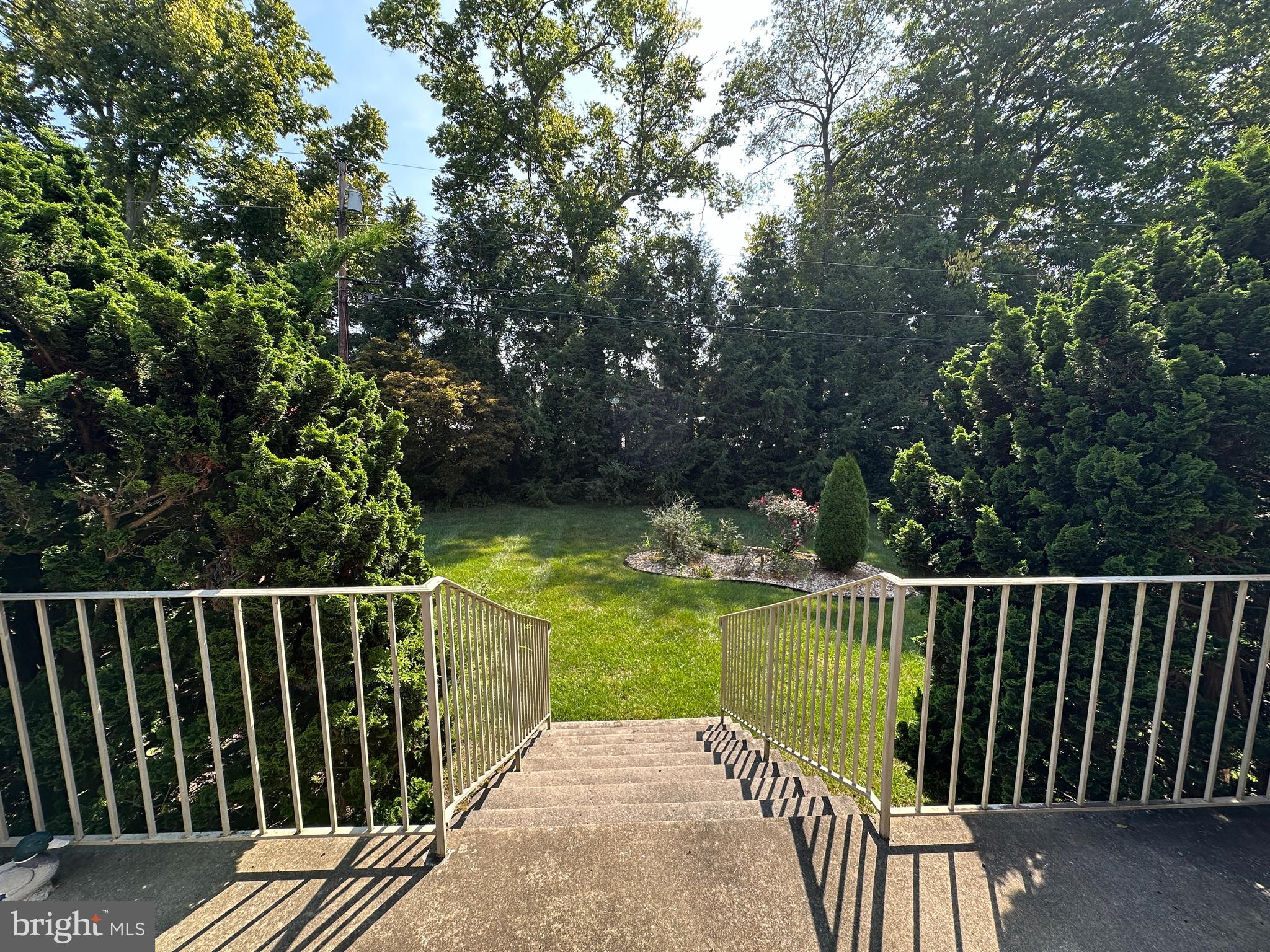 CLOVERTON - Residential