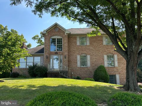 10744 APPLE TREE LANE WILLIAMSPORT MD 21795