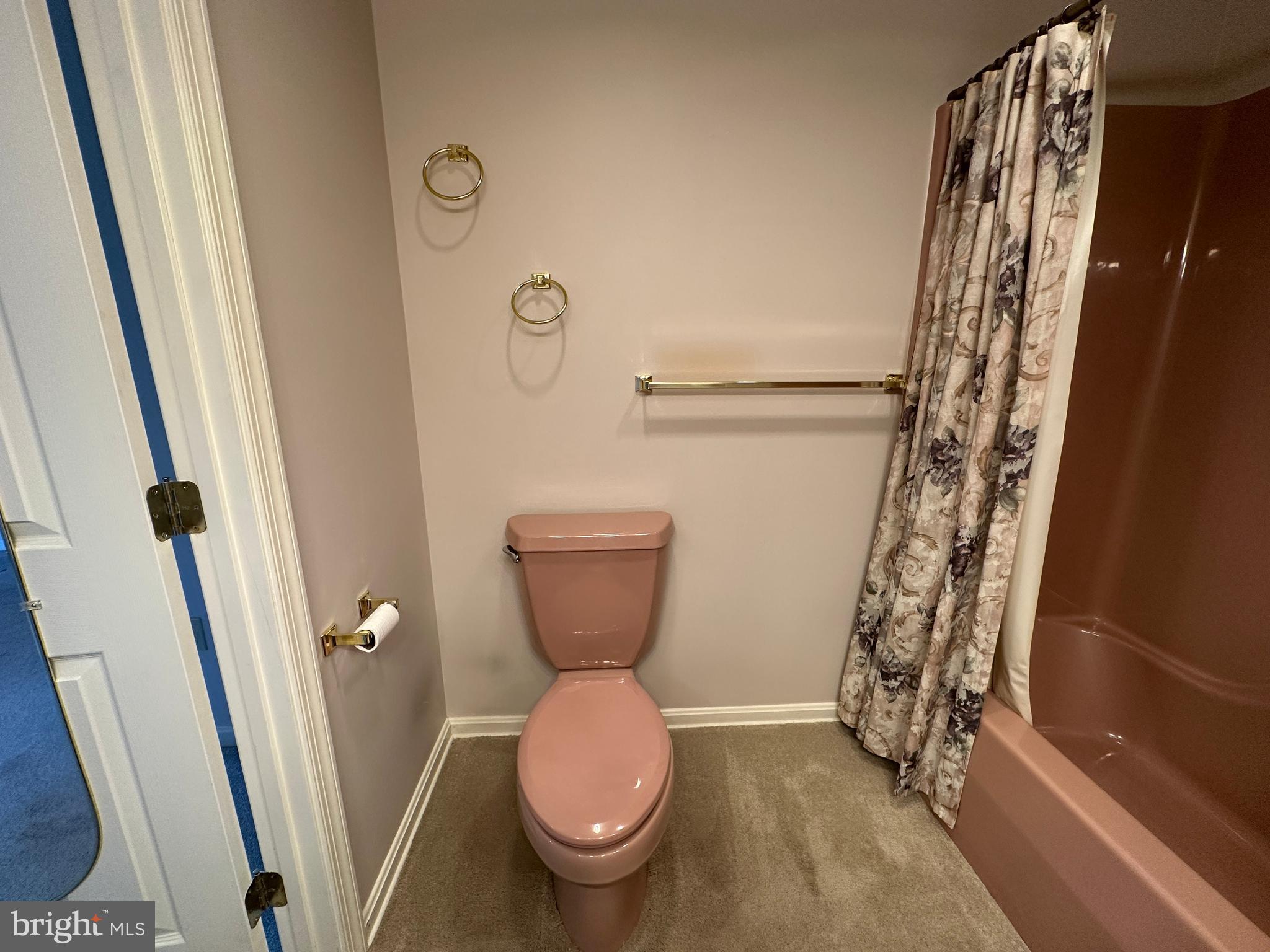 CLOVERTON - Residential