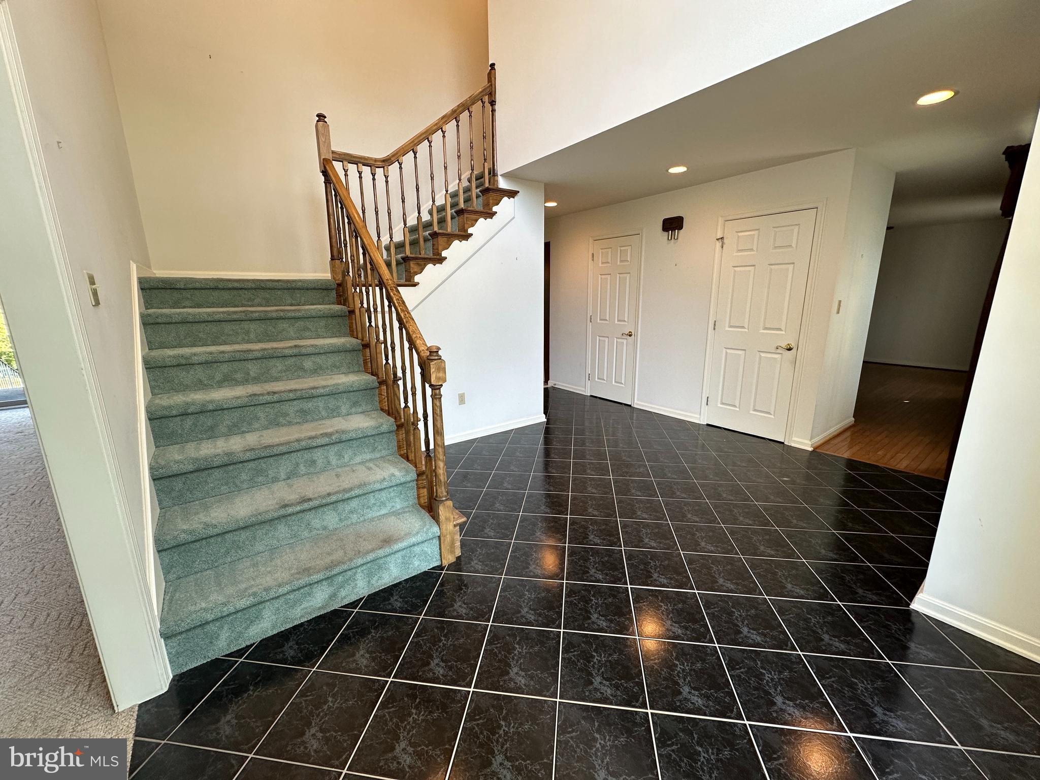 CLOVERTON - Residential