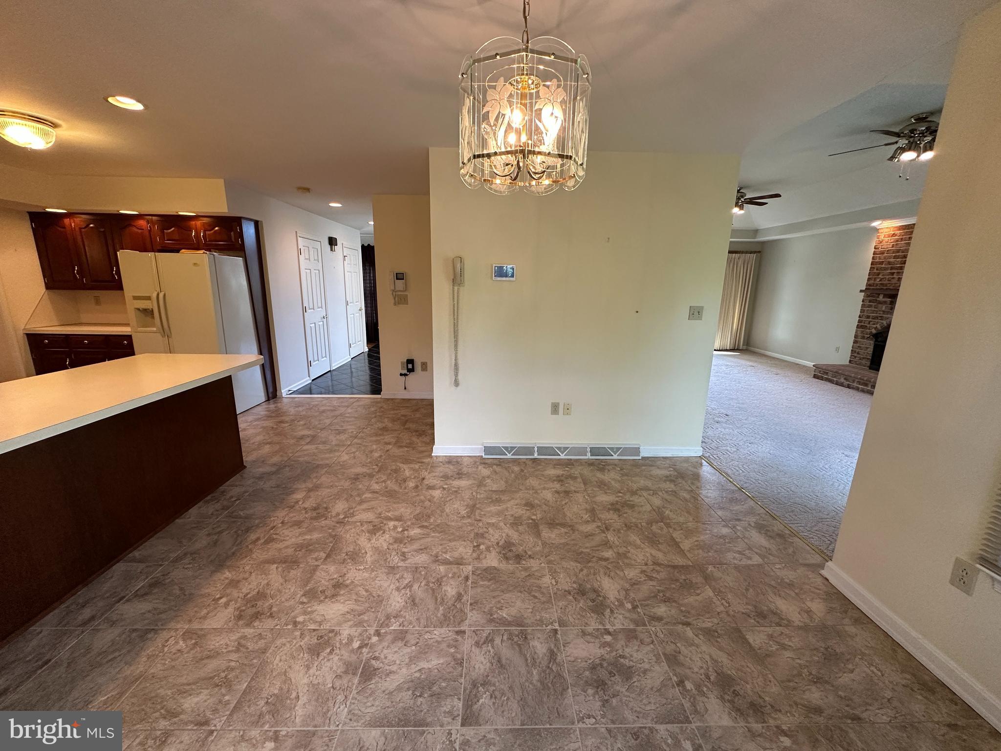 CLOVERTON - Residential