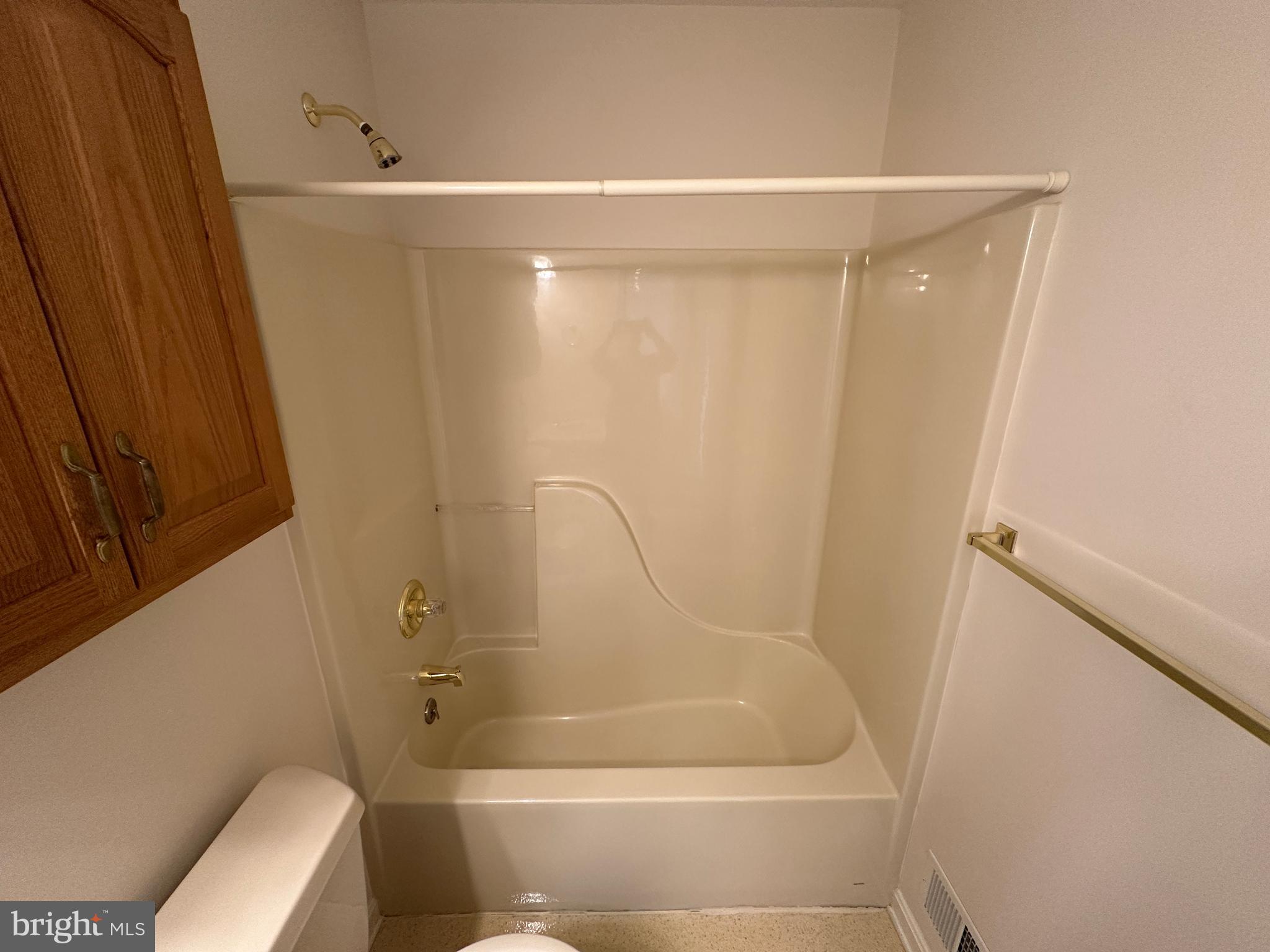 CLOVERTON - Residential