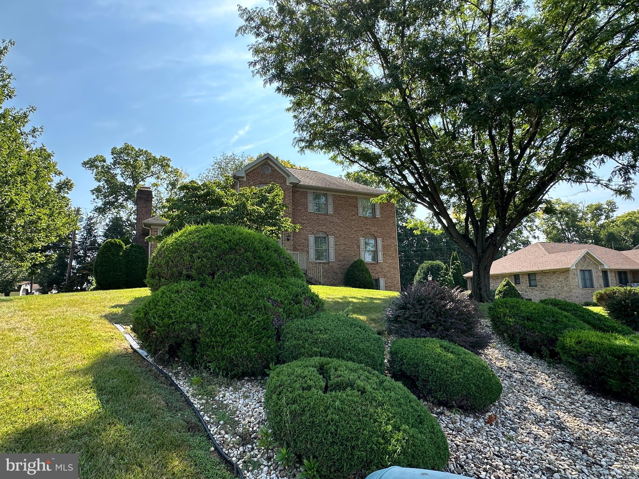 CLOVERTON - Residential