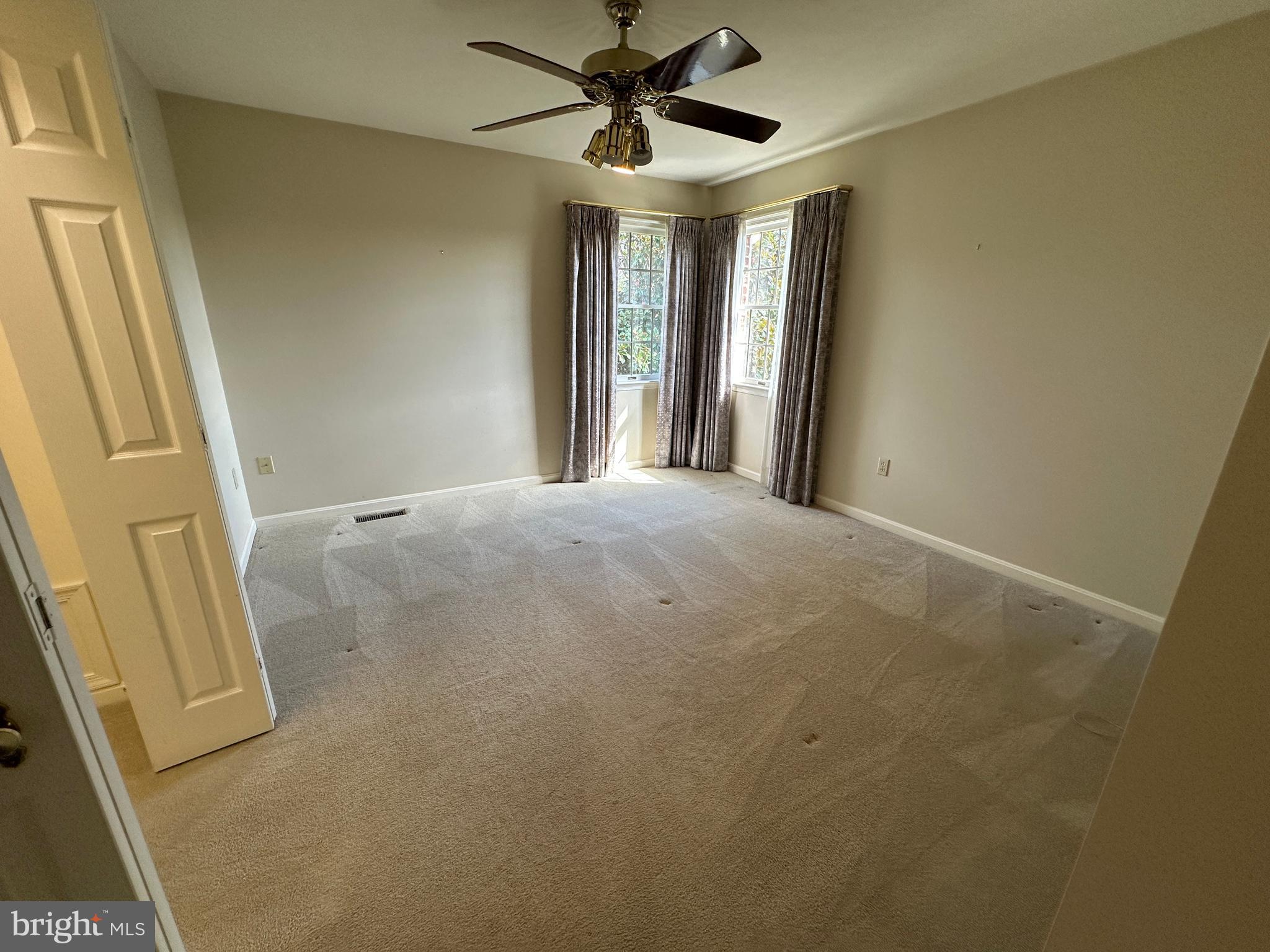 CLOVERTON - Residential