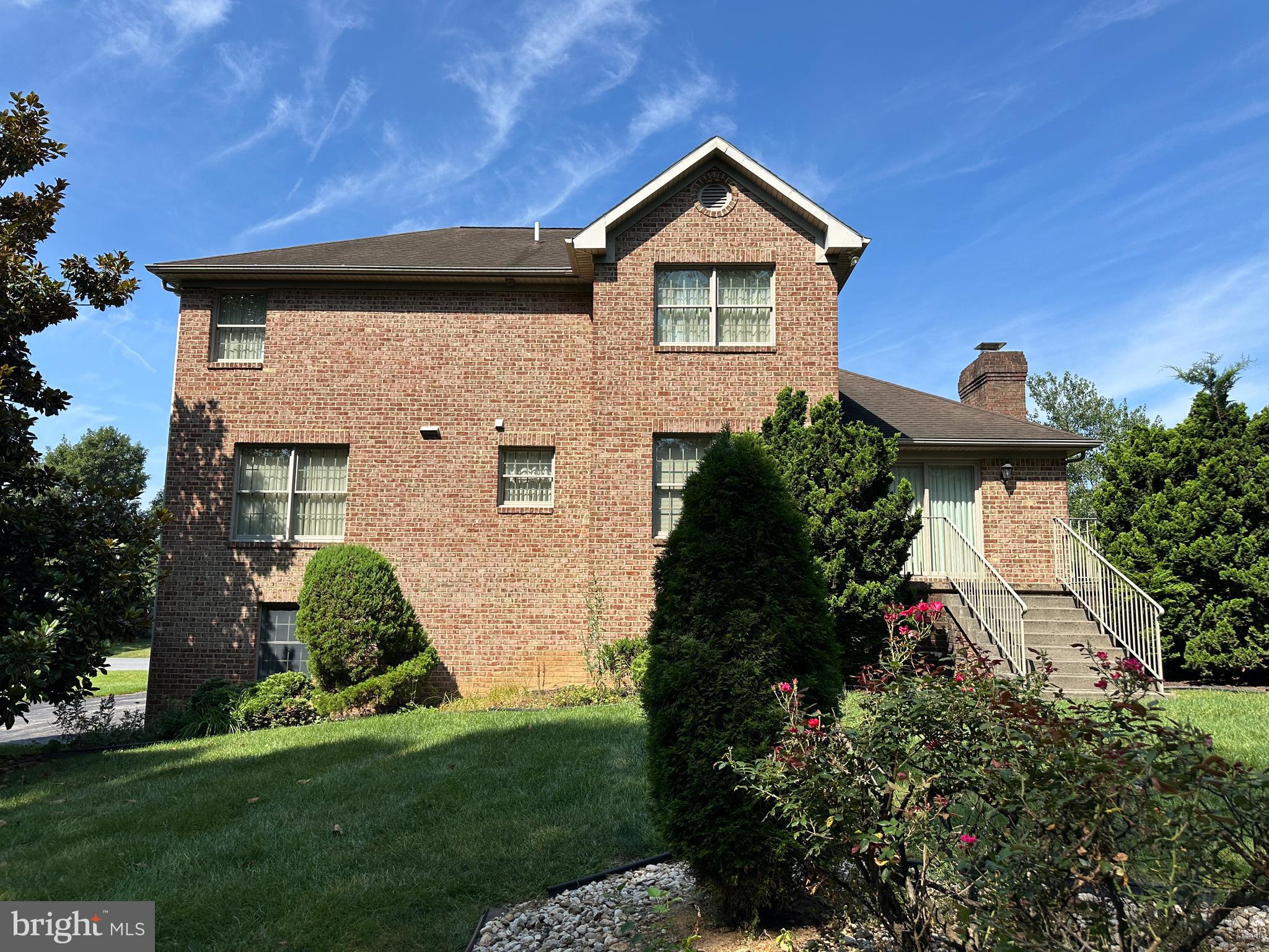 CLOVERTON - Residential