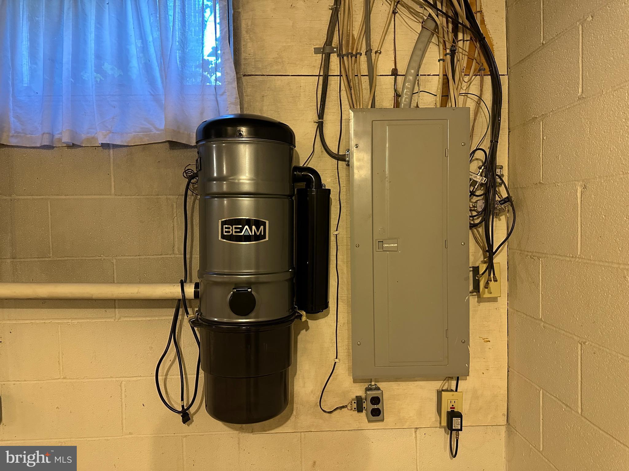 CLOVERTON - Residential