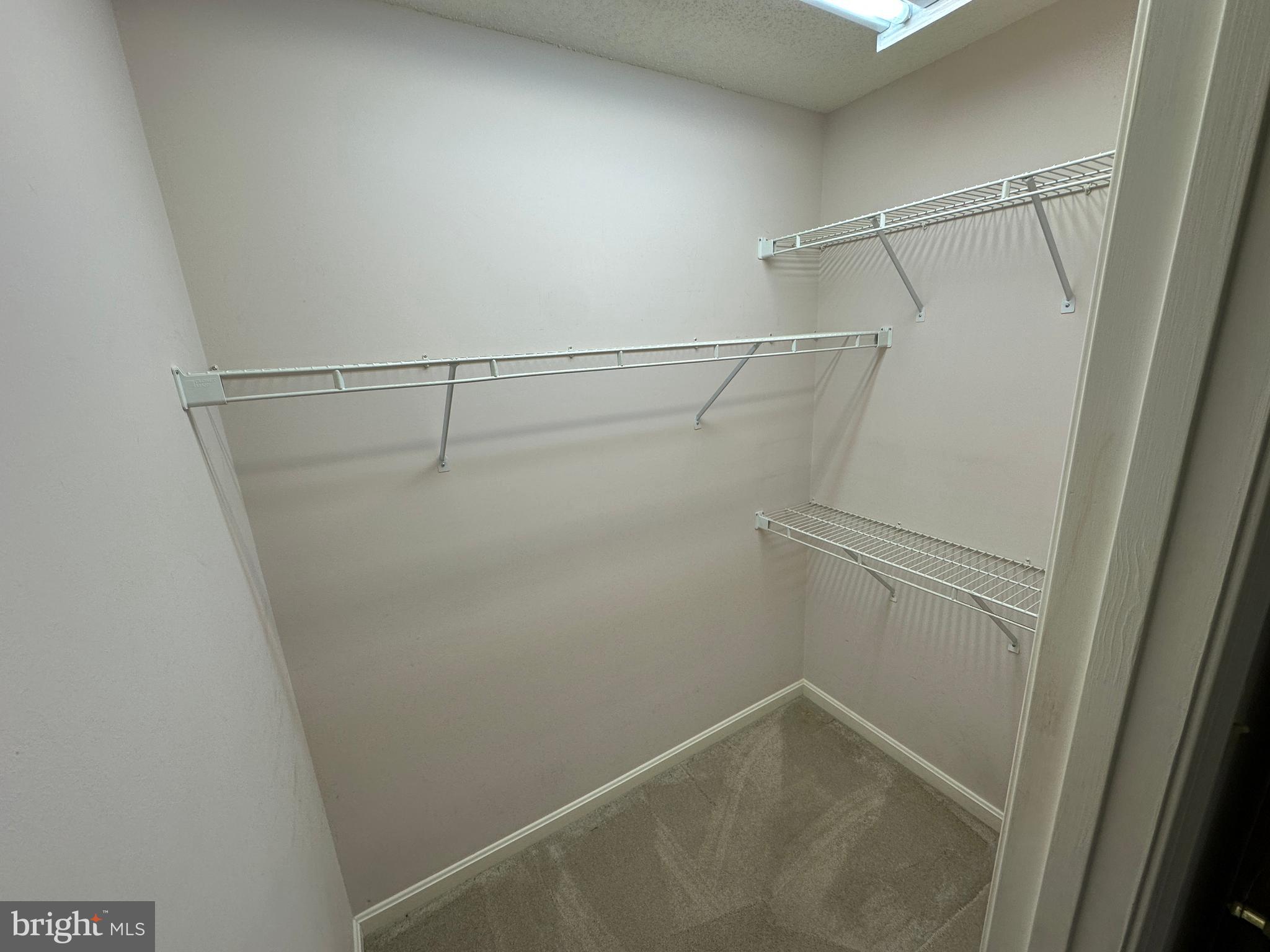 CLOVERTON - Residential