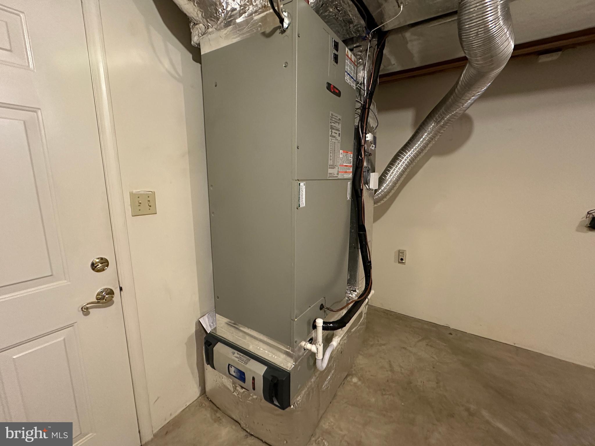 CLOVERTON - Residential