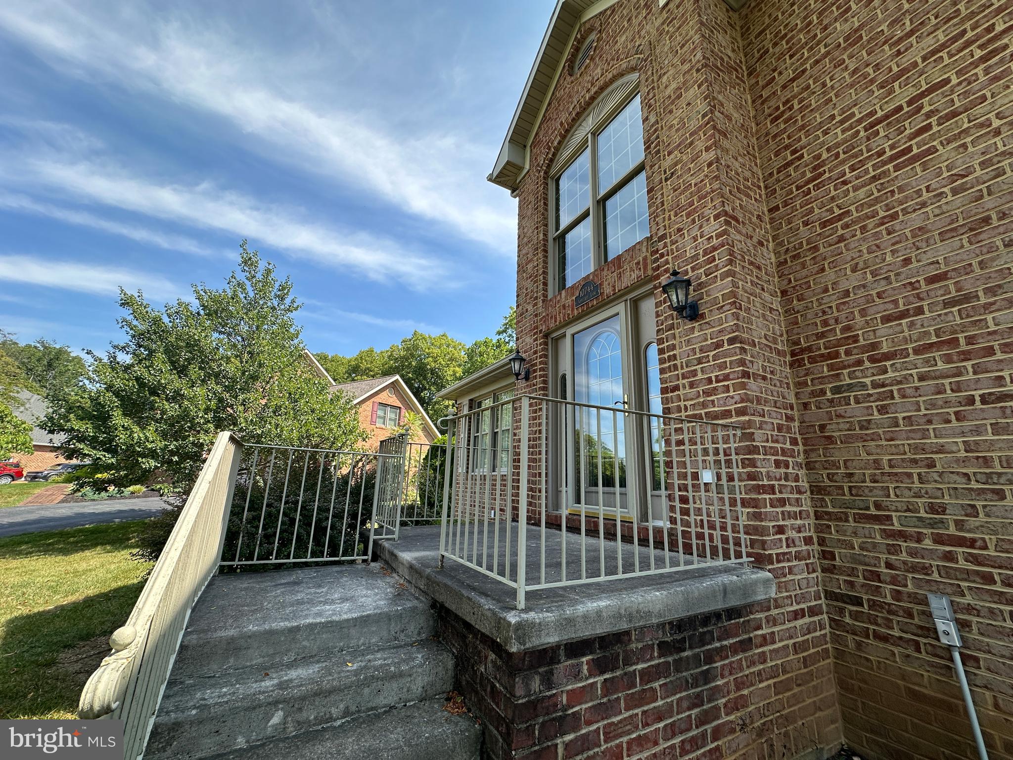 CLOVERTON - Residential