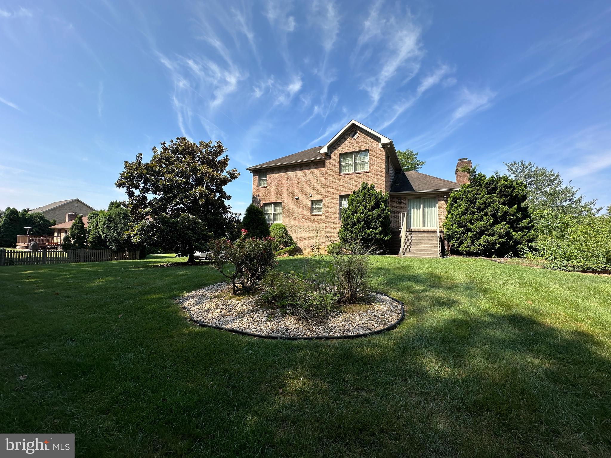 CLOVERTON - Residential