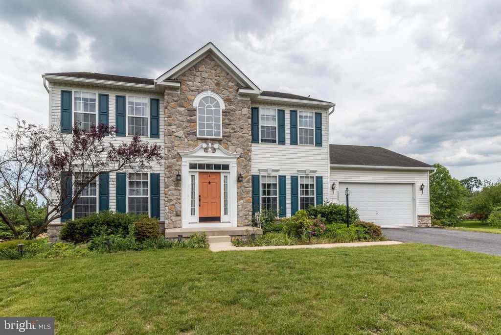 Photo of 5300 Countryside Drive, KINZERS, PA 17535 (MLS # PALA2070420)