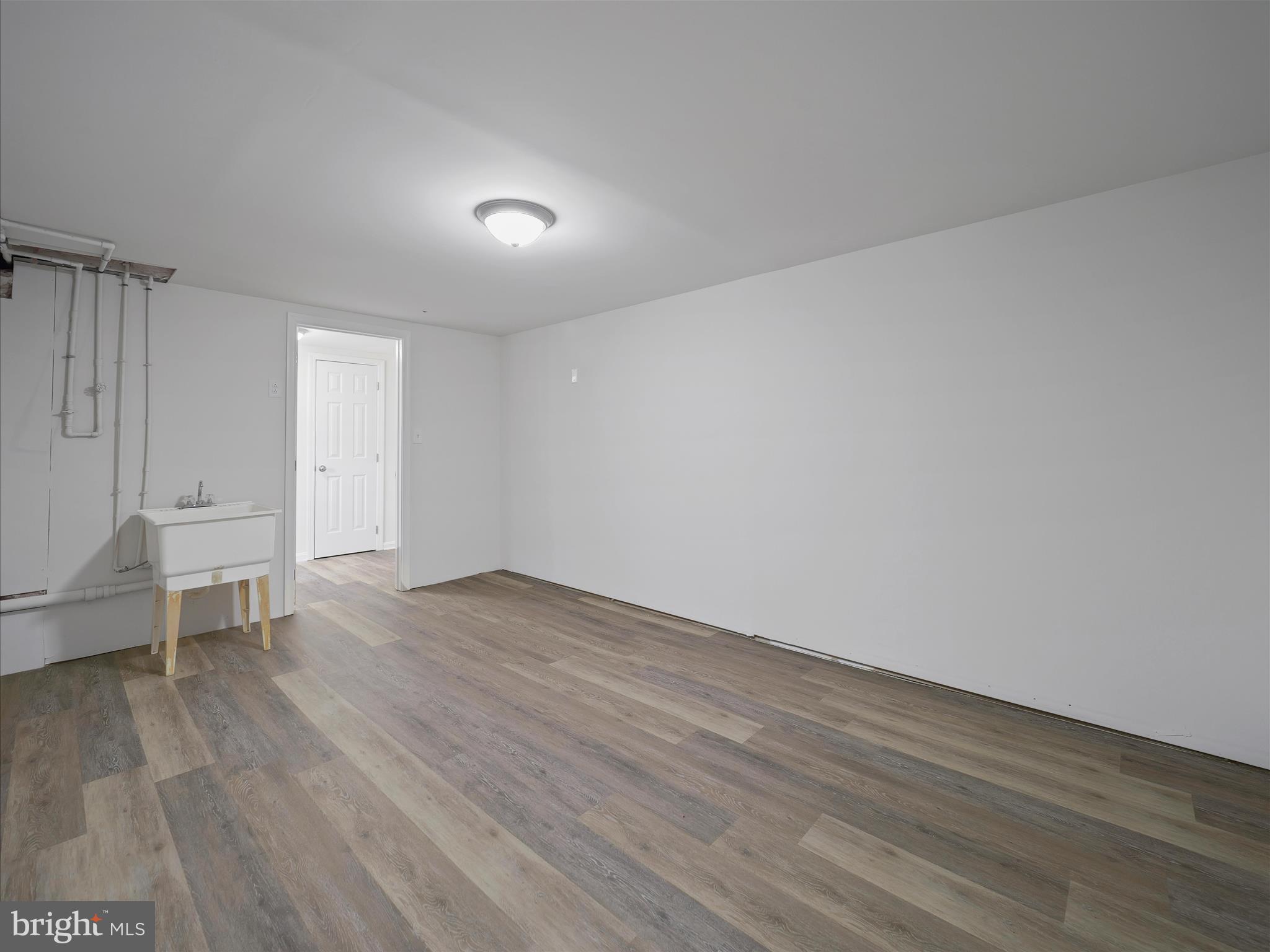 FORT HILL FARMS - Residential