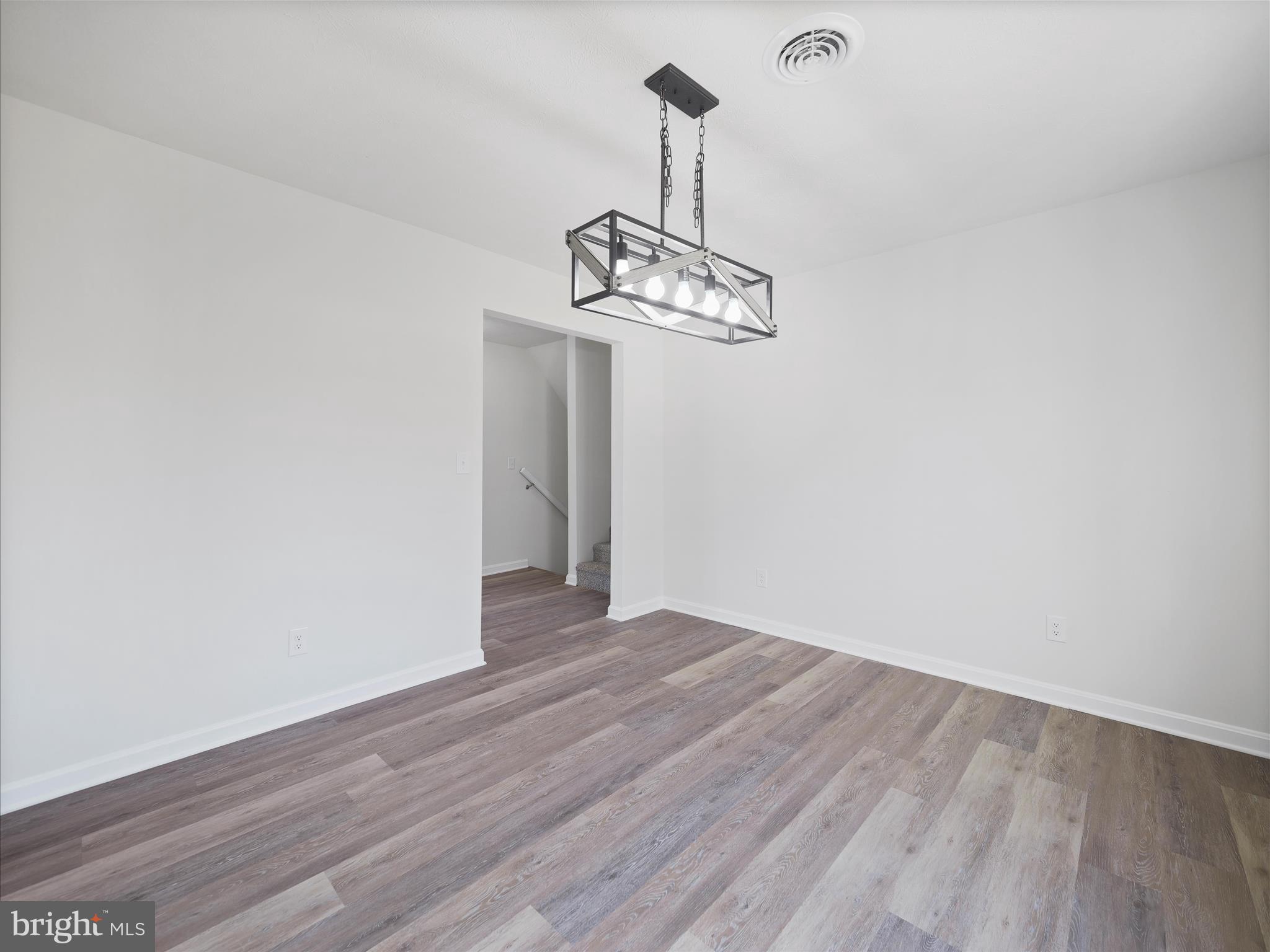 FORT HILL FARMS - Residential