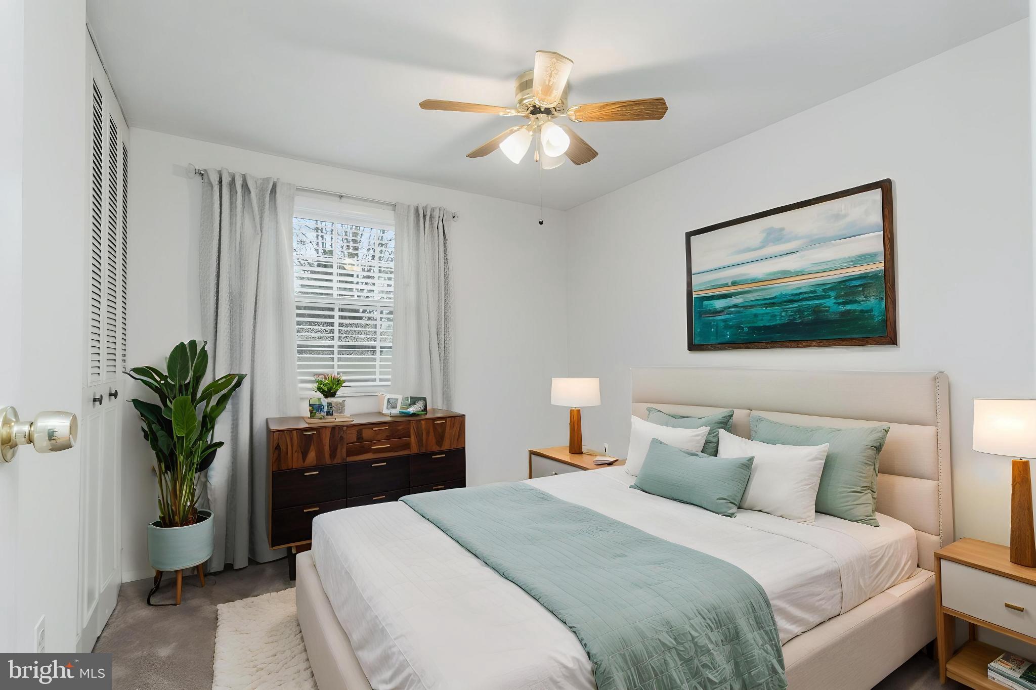 EDGELEA WOODS - Residential