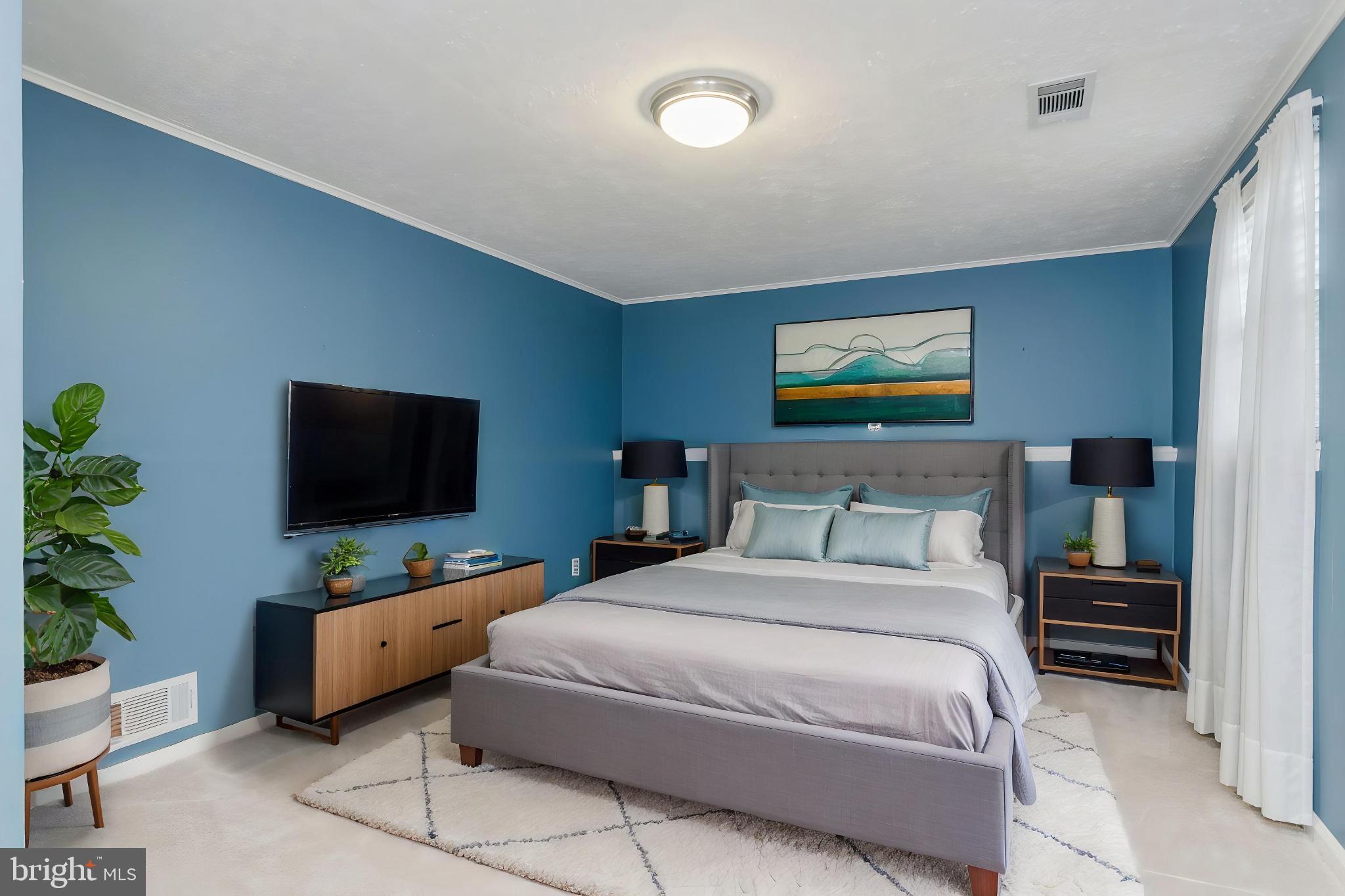 EDGELEA WOODS - Residential