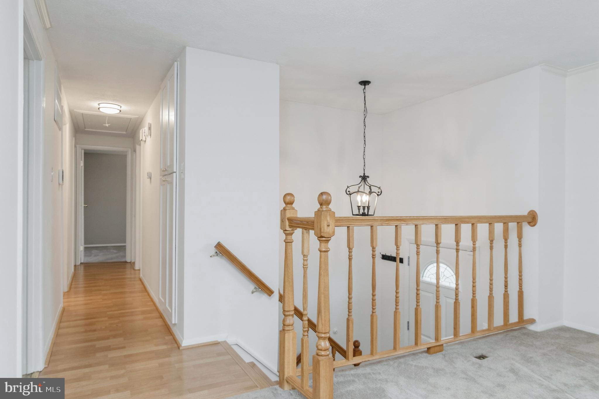 EDGELEA WOODS - Residential