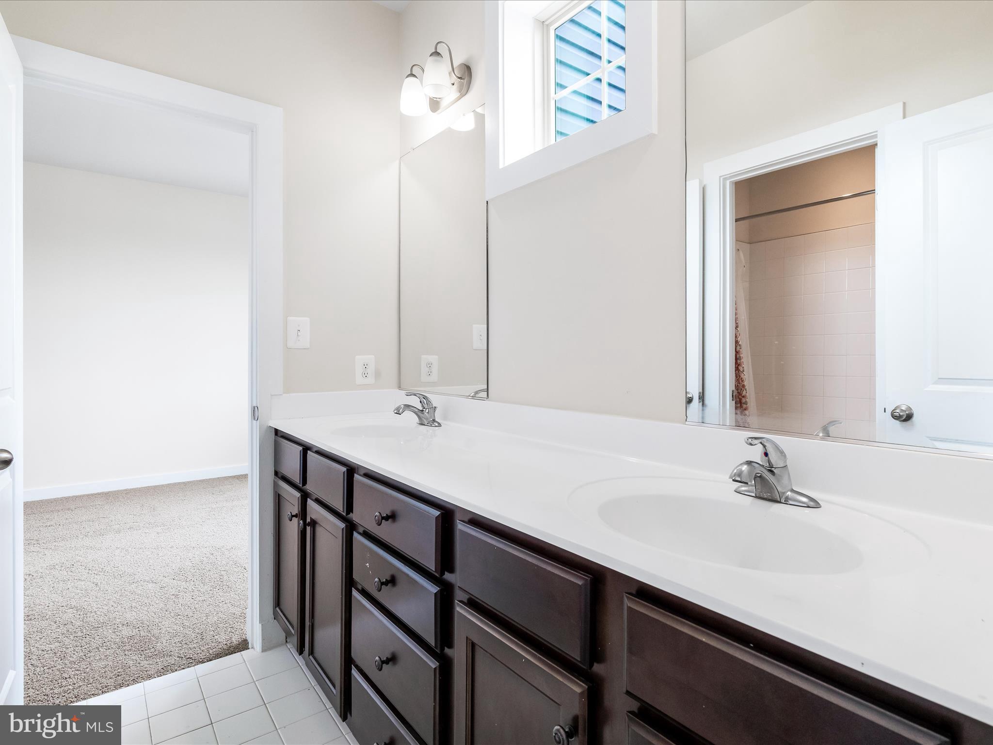 TUSCARORA CREEK - Residential