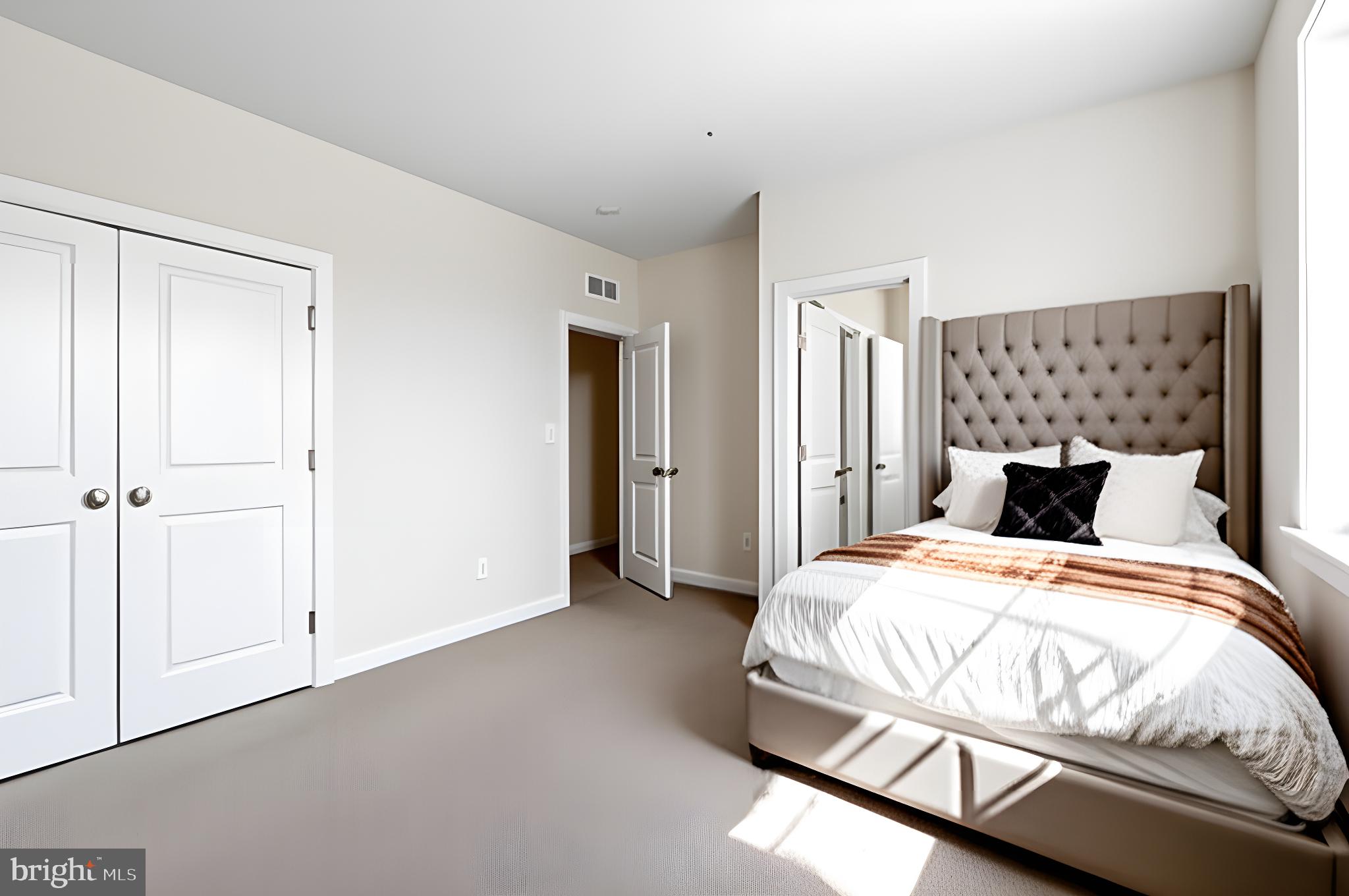 TUSCARORA CREEK - Residential