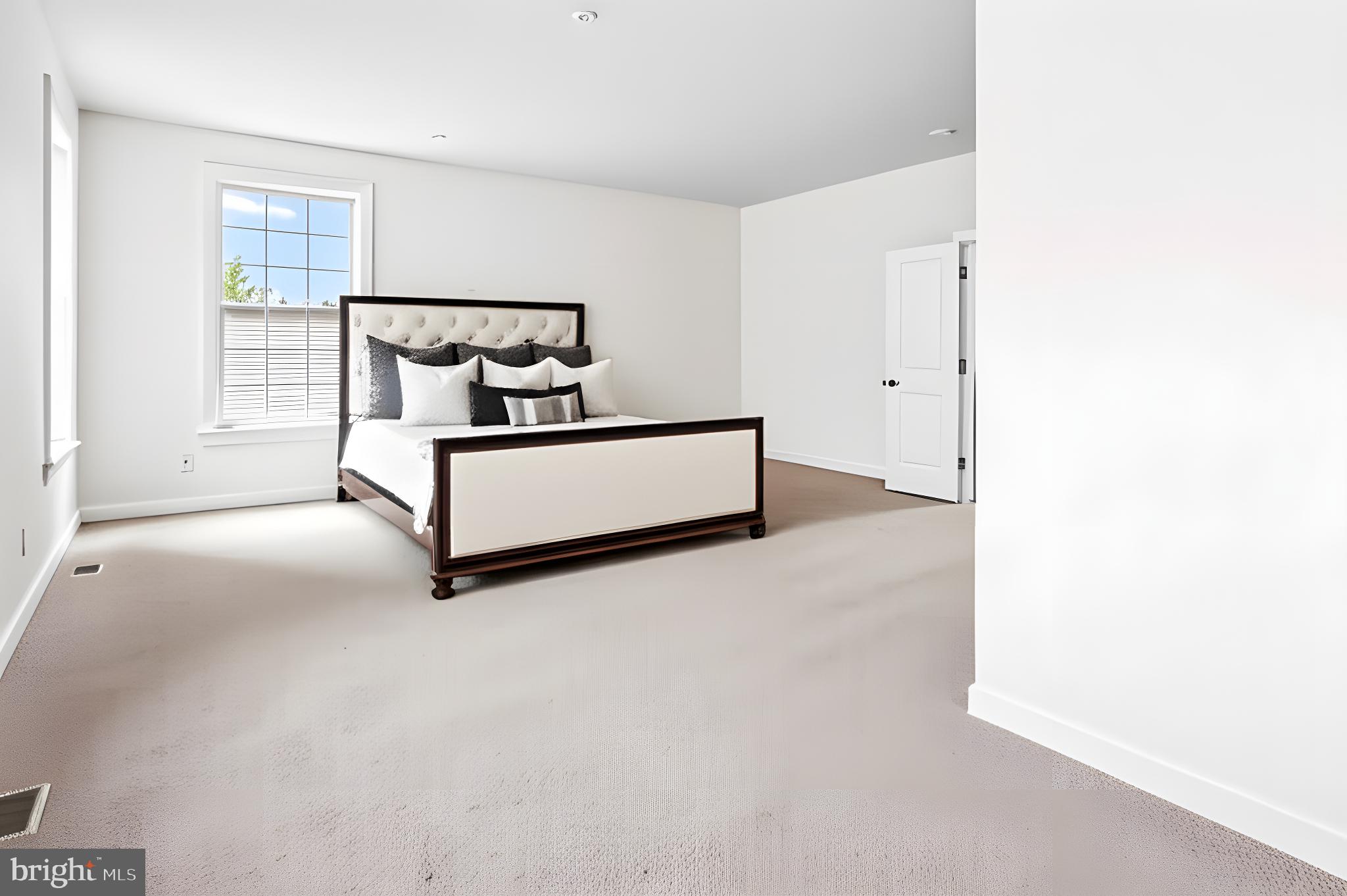 TUSCARORA CREEK - Residential