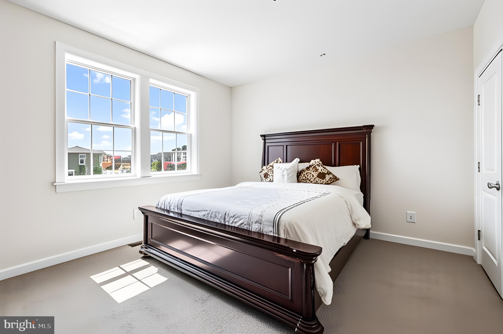 TUSCARORA CREEK - Residential