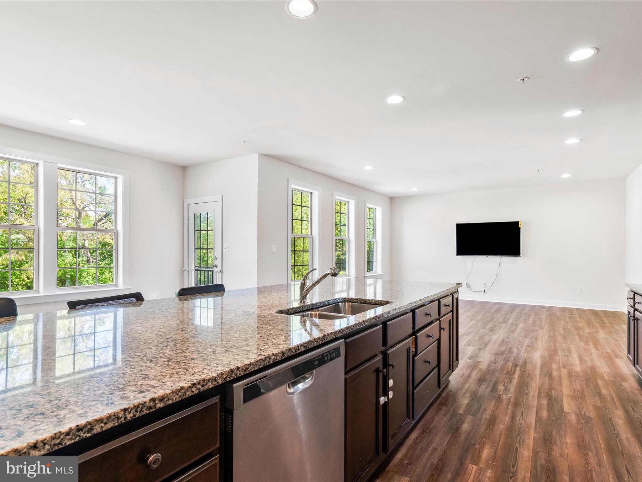 TUSCARORA CREEK - Residential