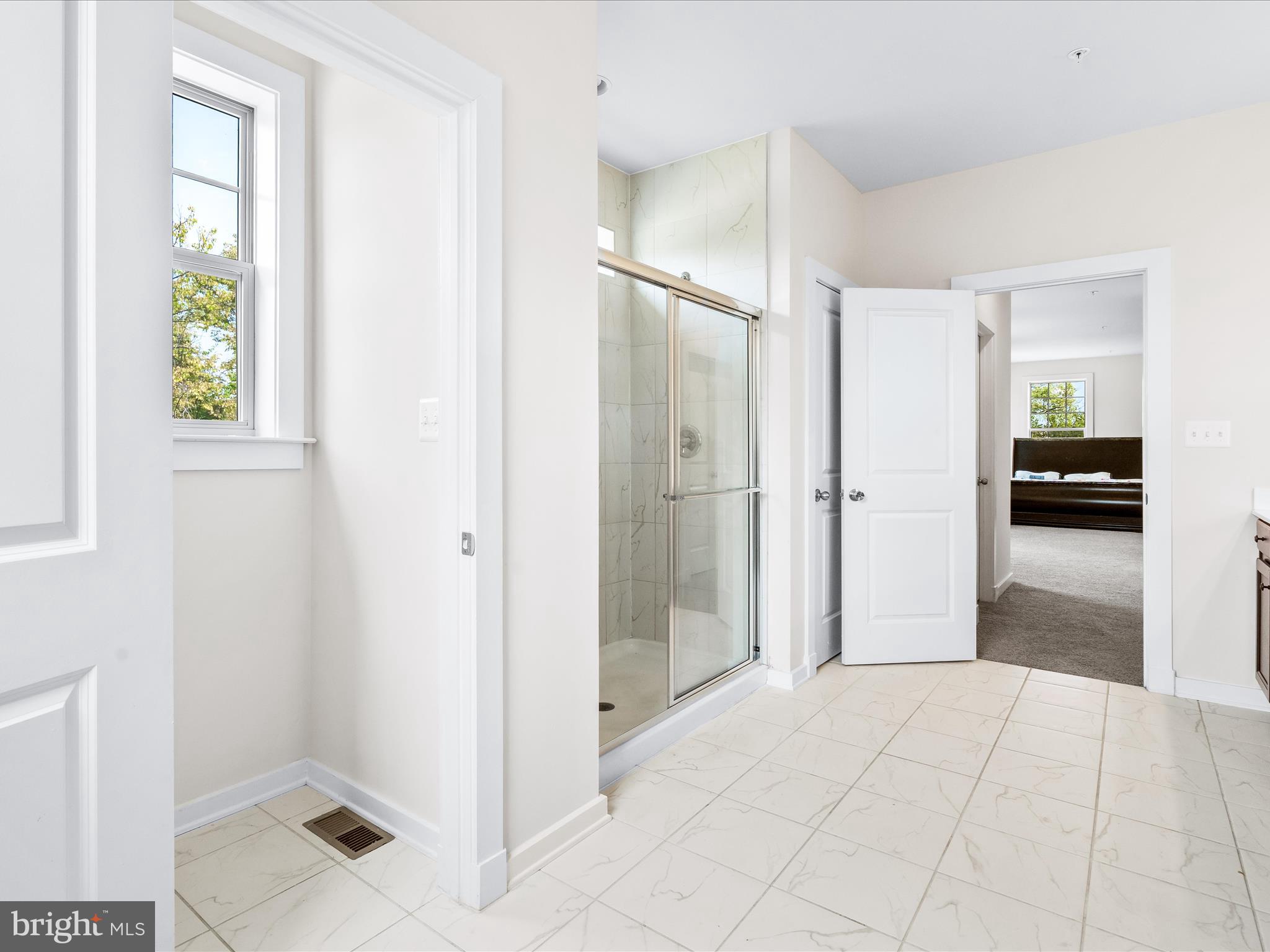 TUSCARORA CREEK - Residential