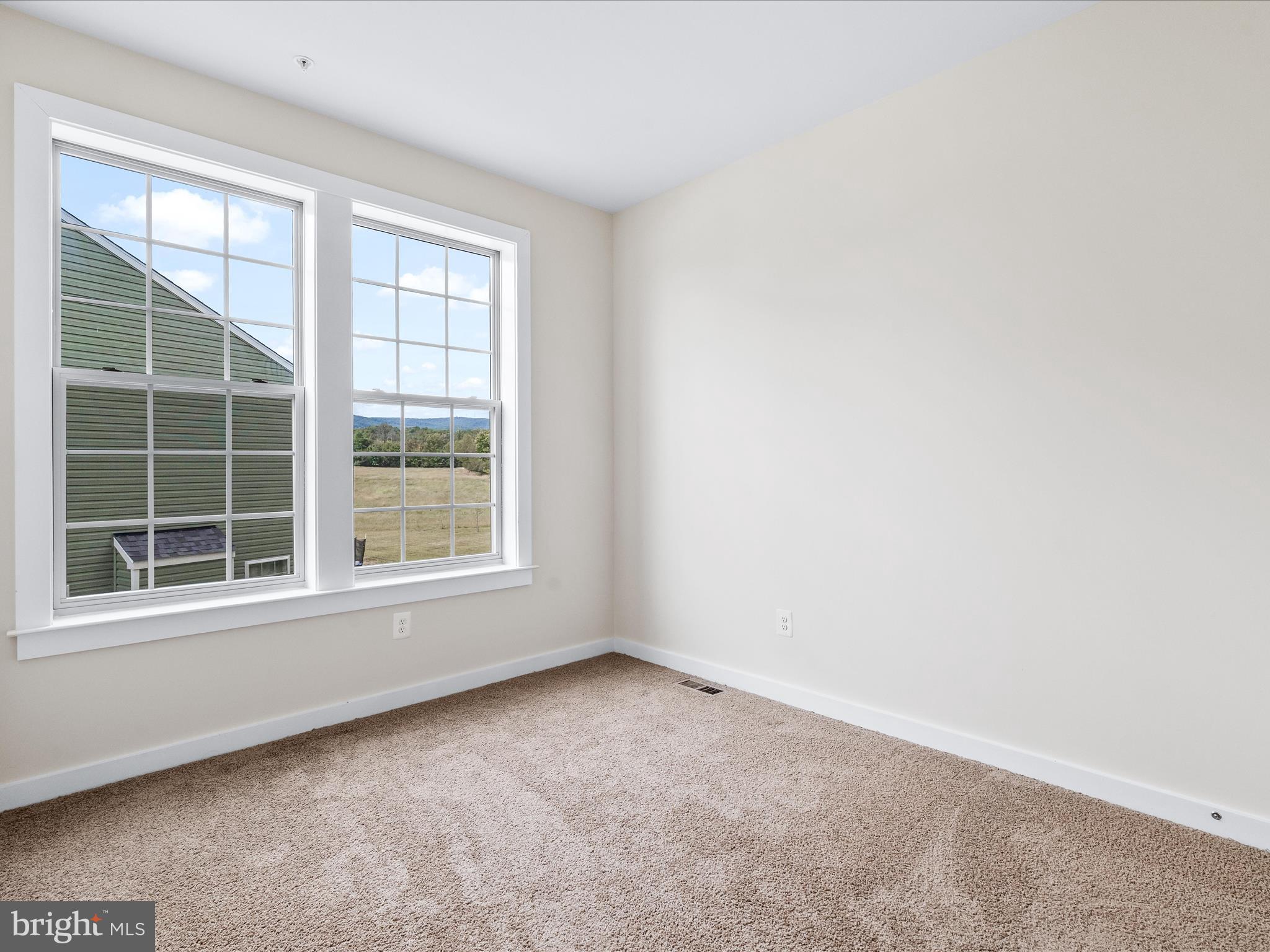 TUSCARORA CREEK - Residential