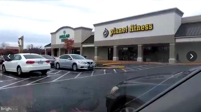 CENTRAL PARK CONDO - Residential