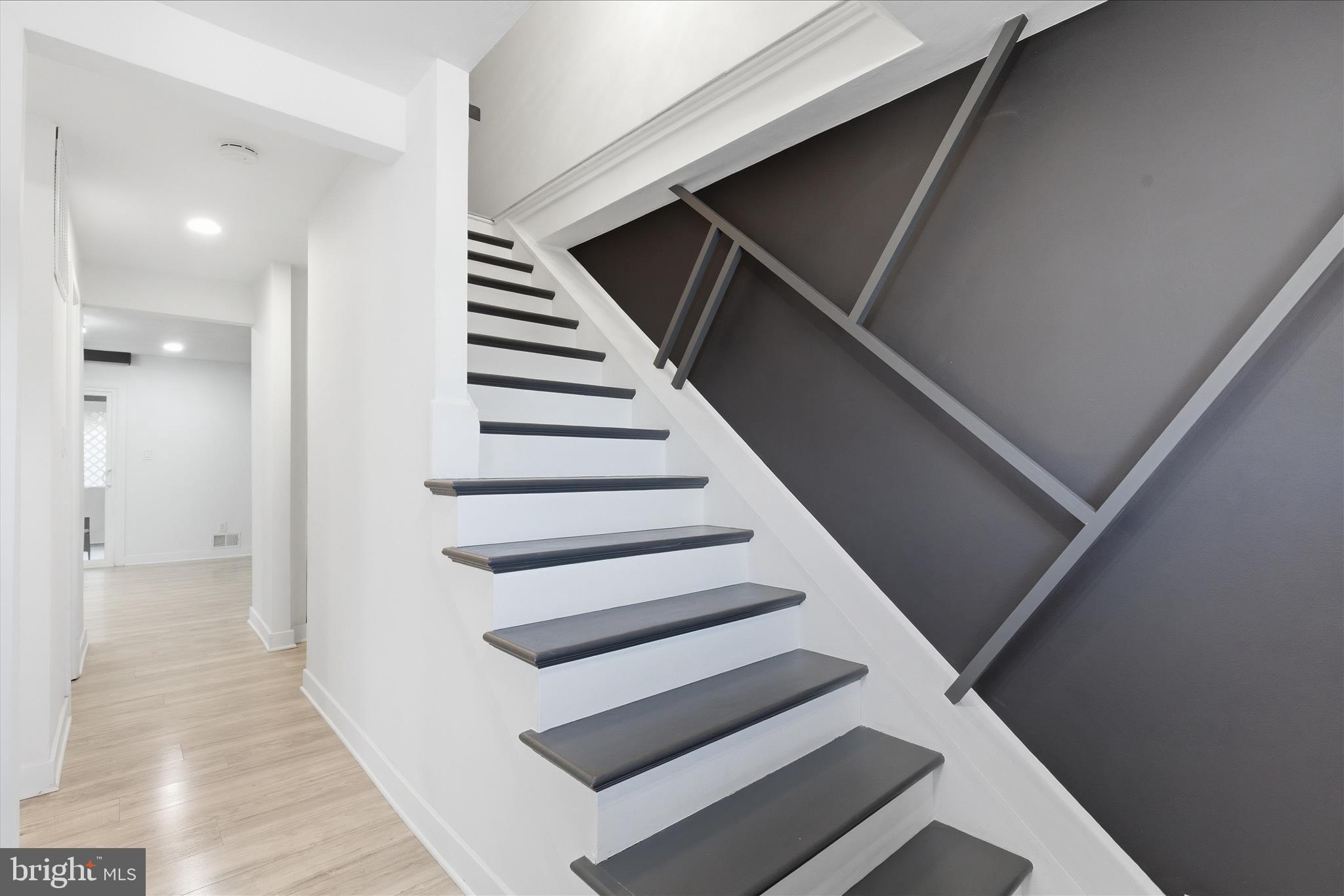 CENTRAL PARK CONDO - Residential