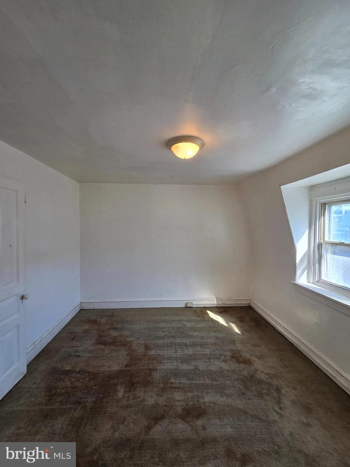 Reading, Pennsylvania 19604, United States, 5 Bedrooms Bedrooms, ,1 BathroomBathrooms,Residential,Active,229476