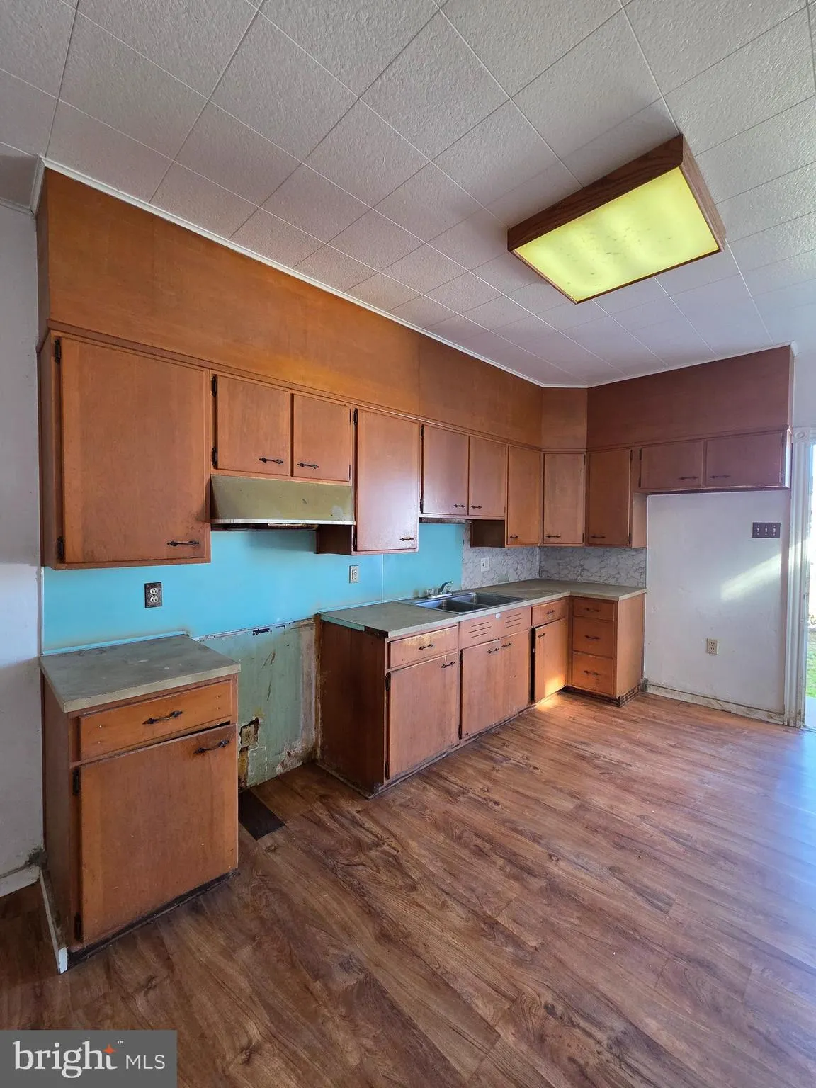 Reading, Pennsylvania 19604, United States, 5 Bedrooms Bedrooms, ,1 BathroomBathrooms,Residential,Active,229476