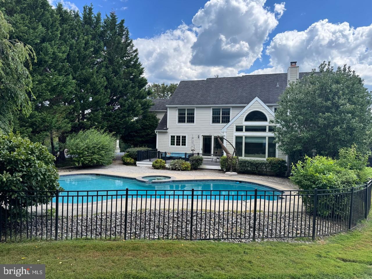 BAINBRIDGE - Residential