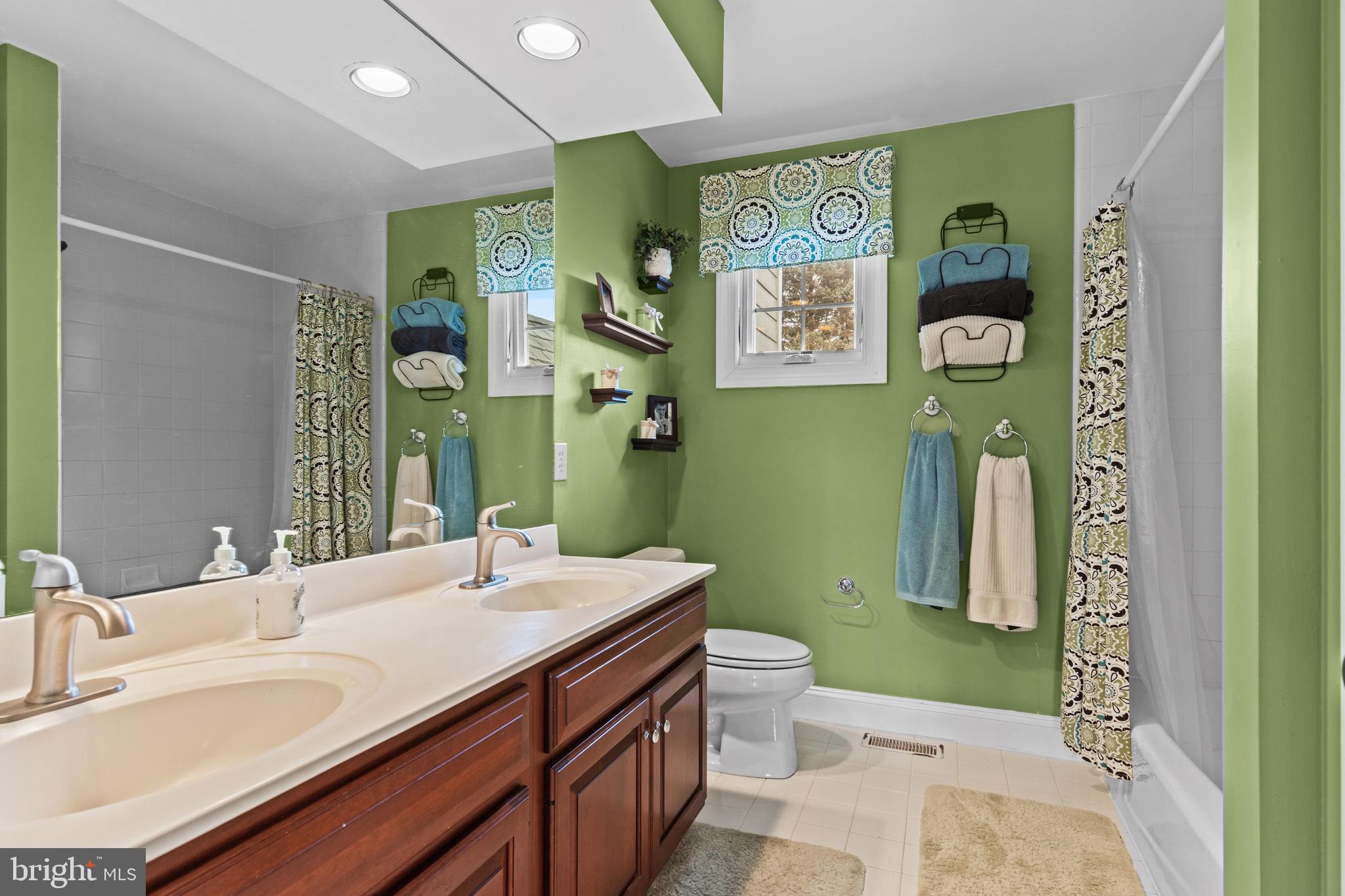 BAINBRIDGE - Residential