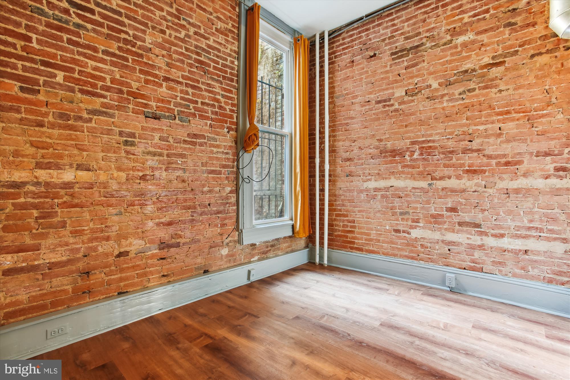 OLD TOWN ALEXANDRIA - Residential Lease