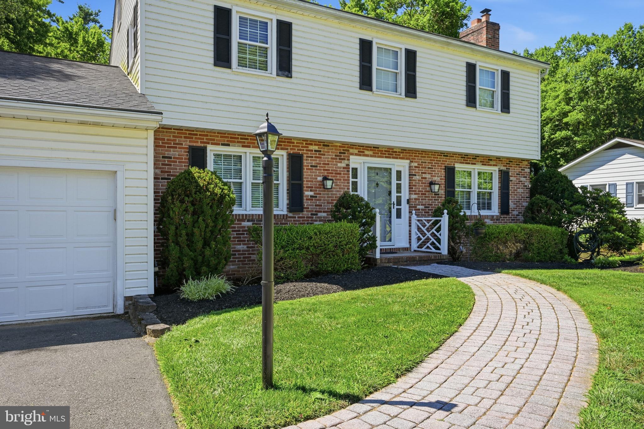 10217 GREEN CLOVER DRIVE