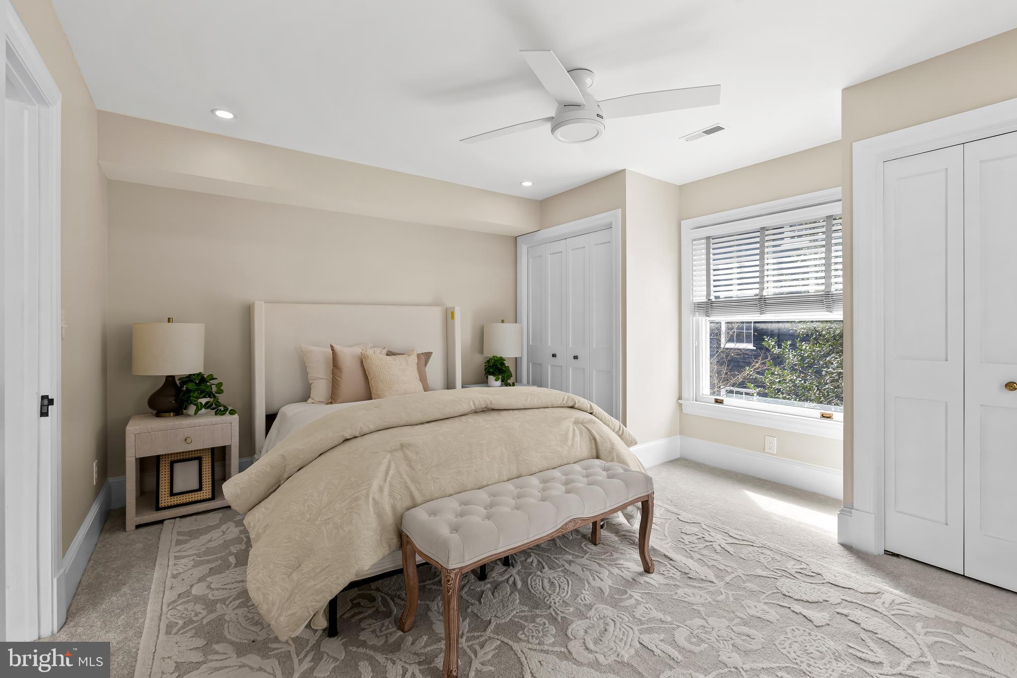 ROLAND PARK - Residential