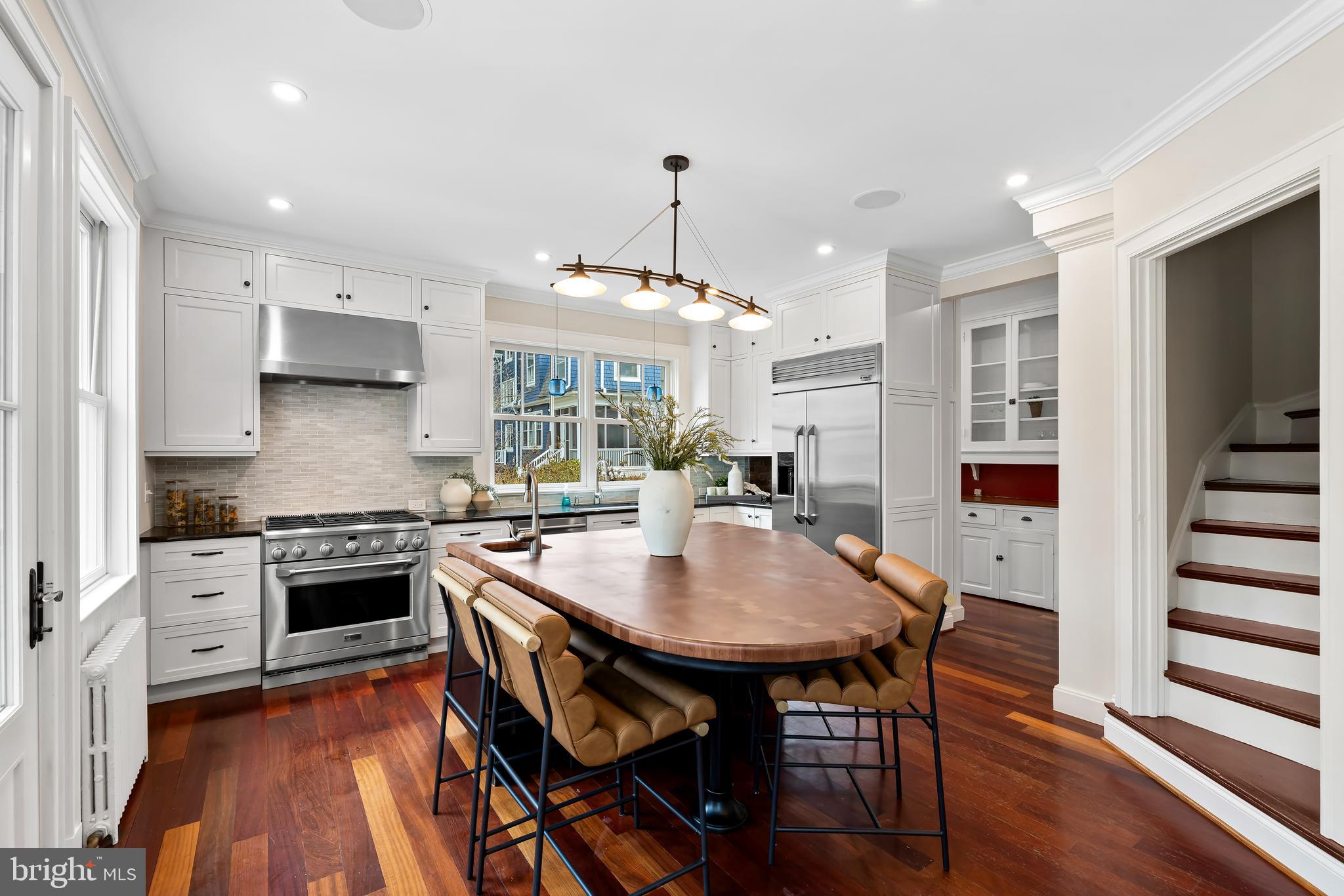 ROLAND PARK - Residential