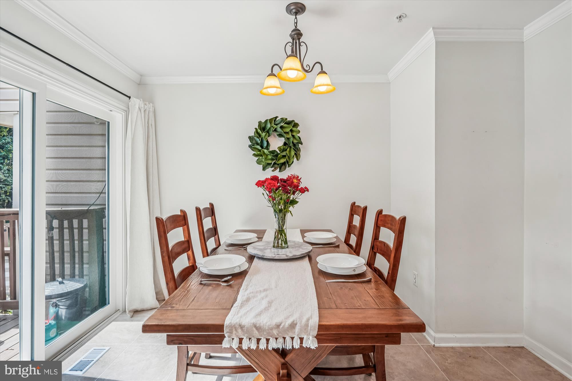 BRIGHTFIELD - Residential