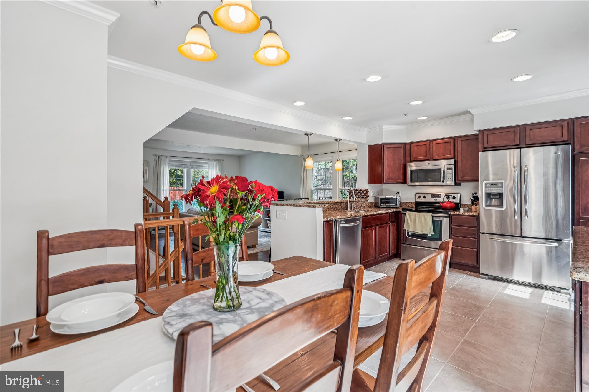 BRIGHTFIELD - Residential