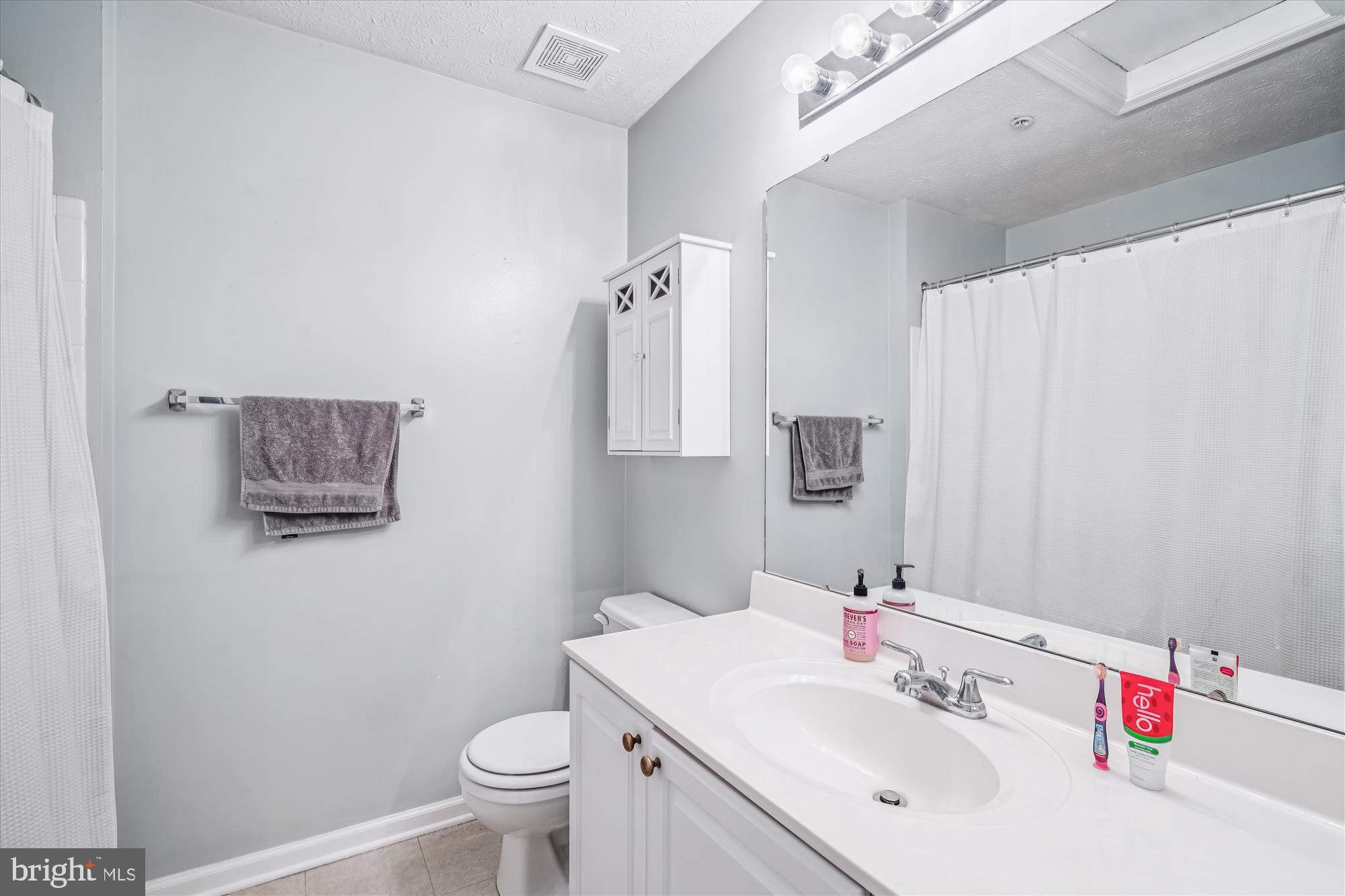 BRIGHTFIELD - Residential