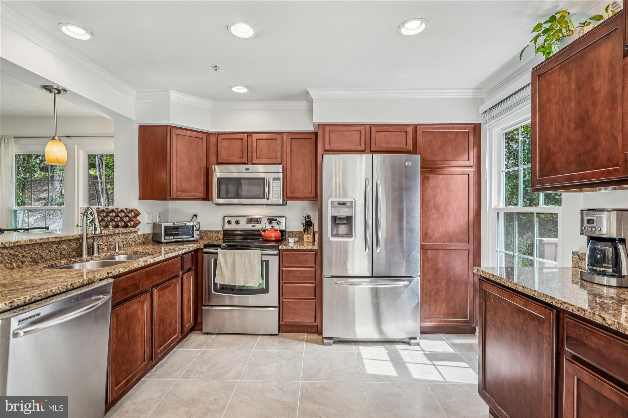 BRIGHTFIELD - Residential