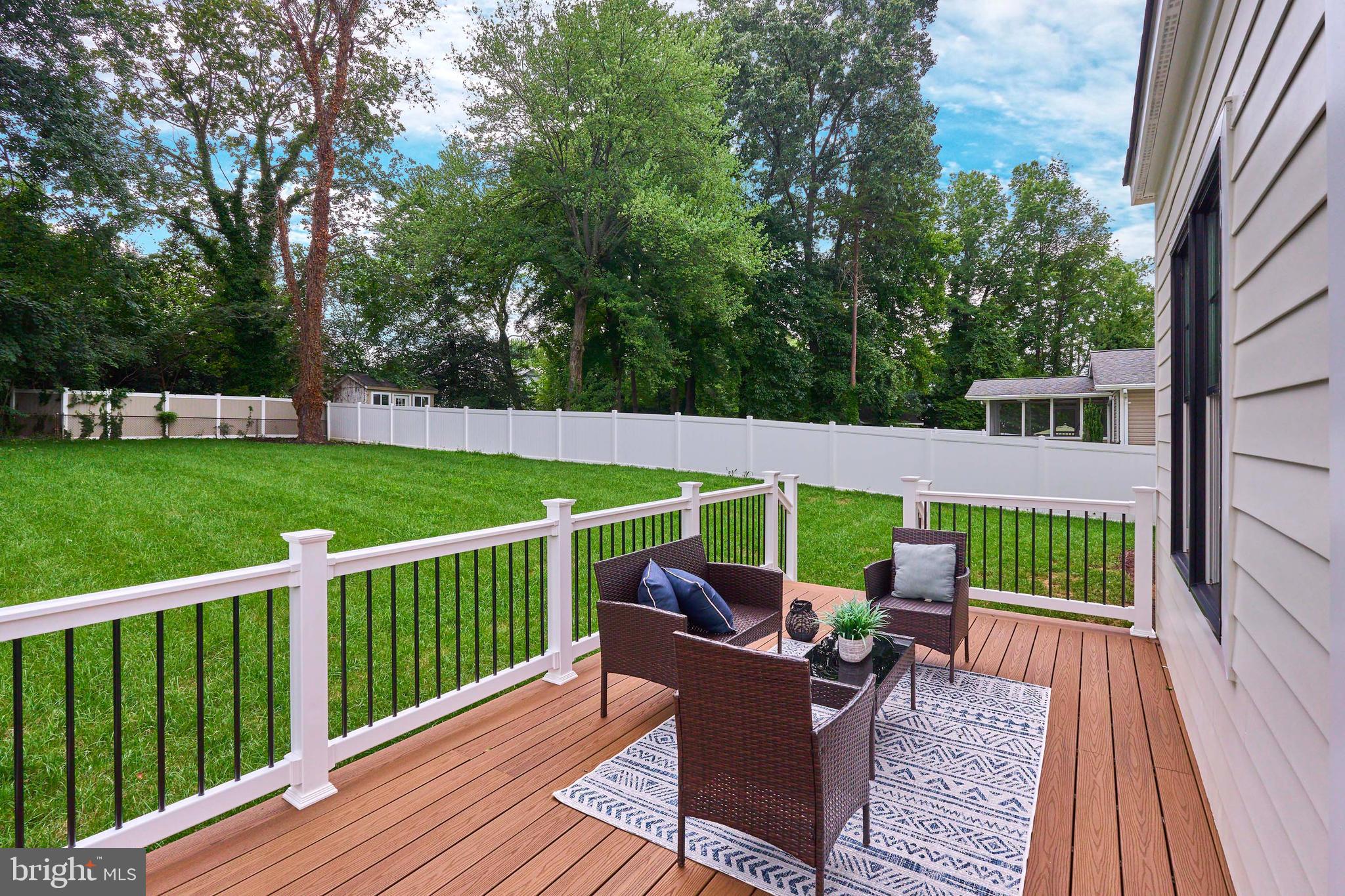 VIENNA WOODS - Residential