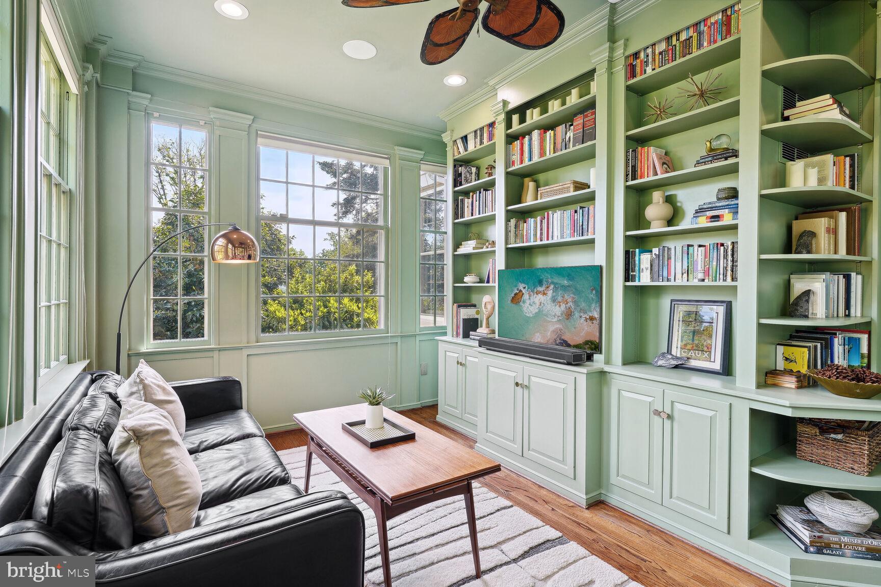 BRADDOCK HEIGHTS - Residential