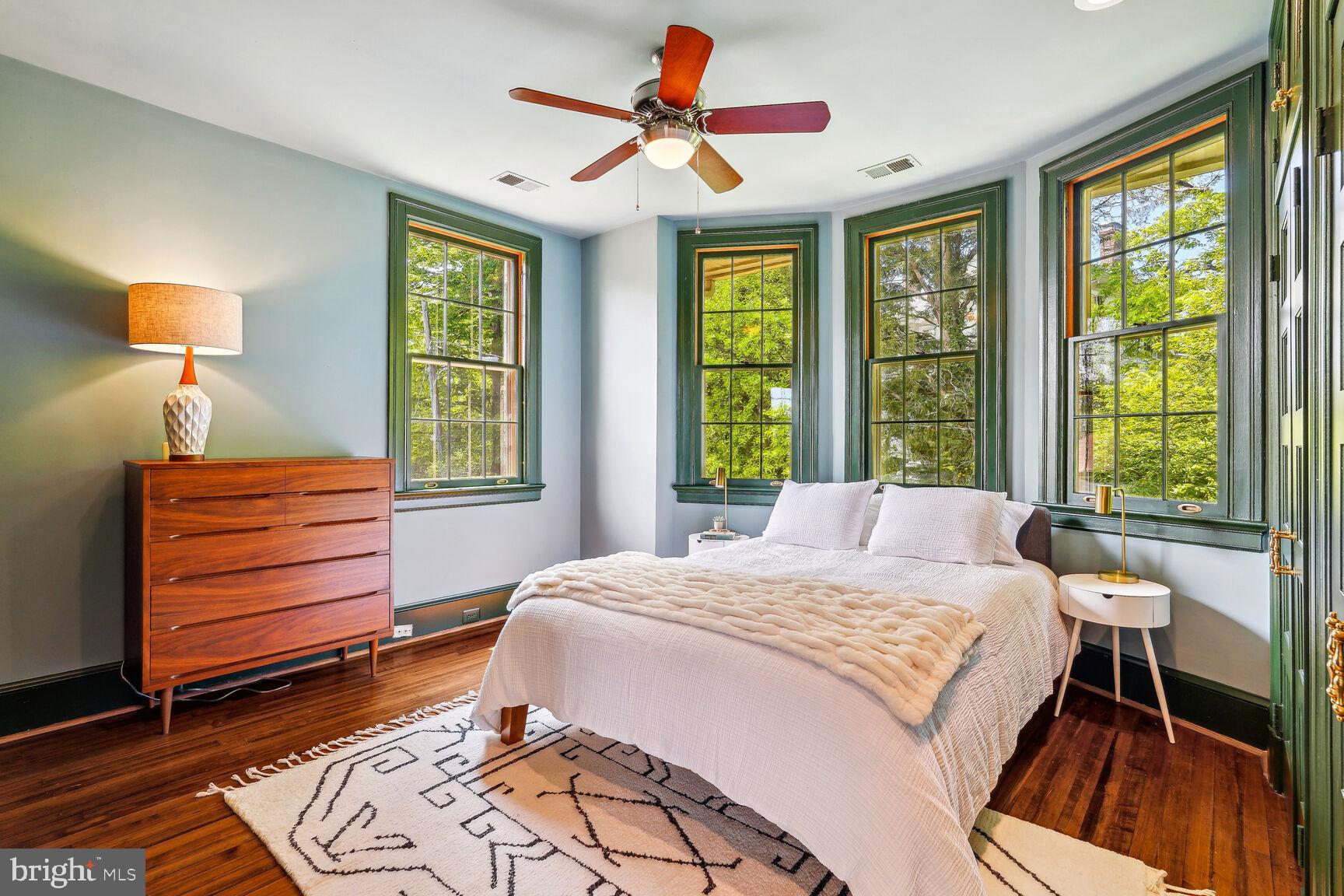 BRADDOCK HEIGHTS - Residential