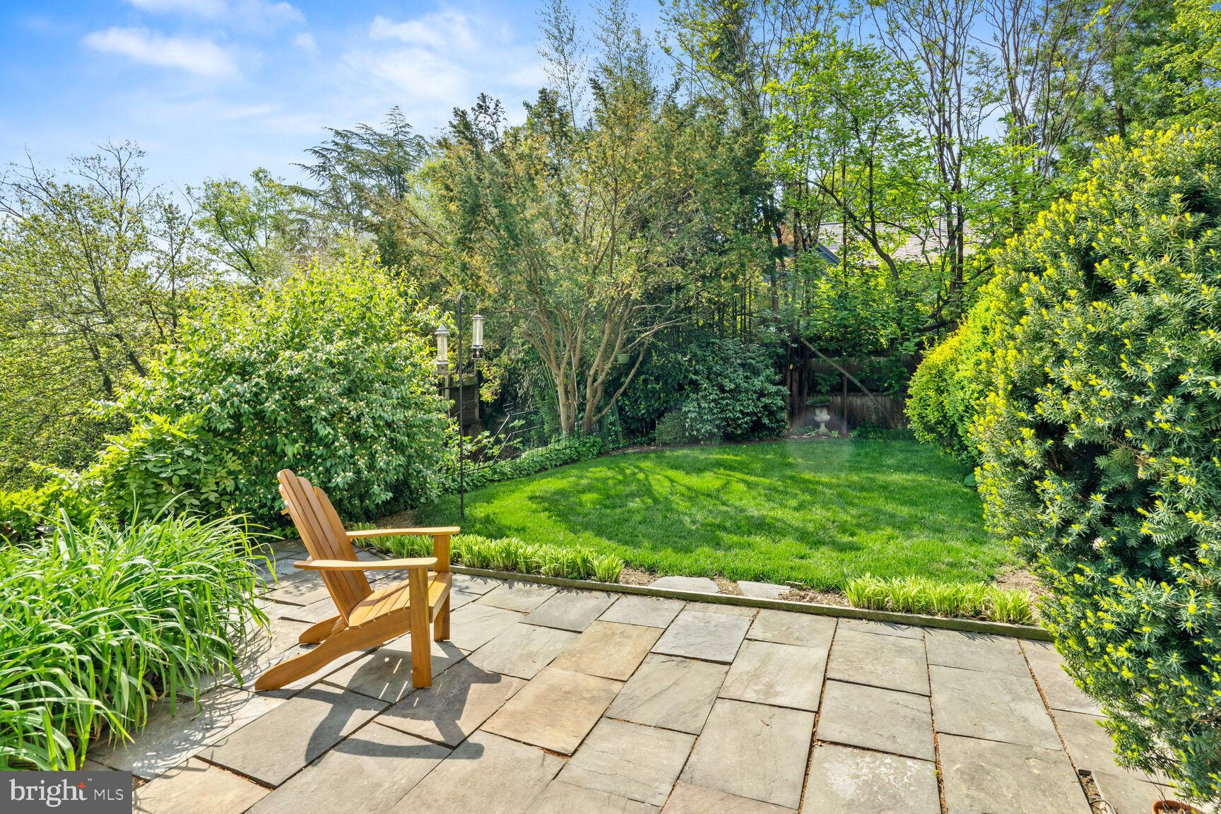 BRADDOCK HEIGHTS - Residential