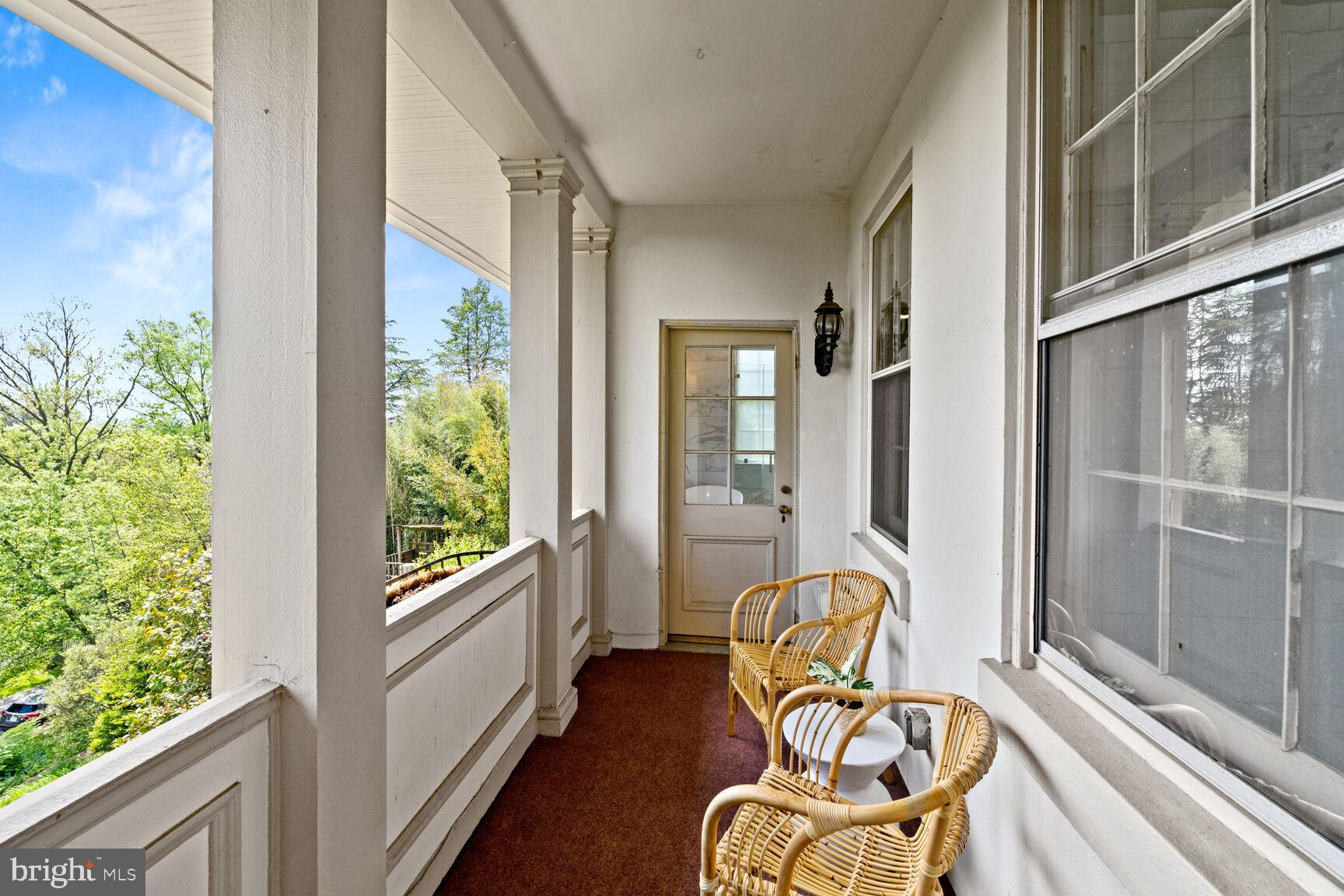 BRADDOCK HEIGHTS - Residential