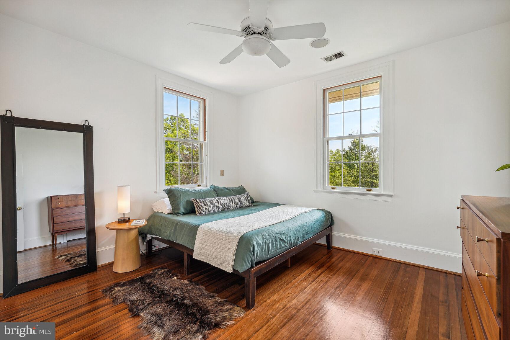 BRADDOCK HEIGHTS - Residential