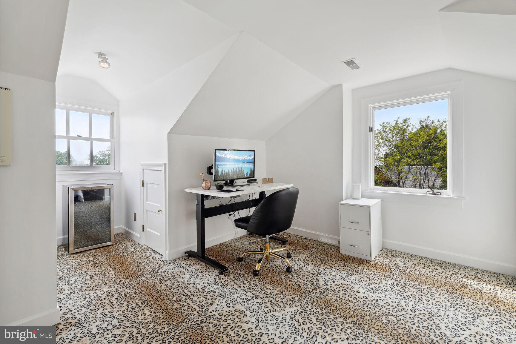 BRADDOCK HEIGHTS - Residential